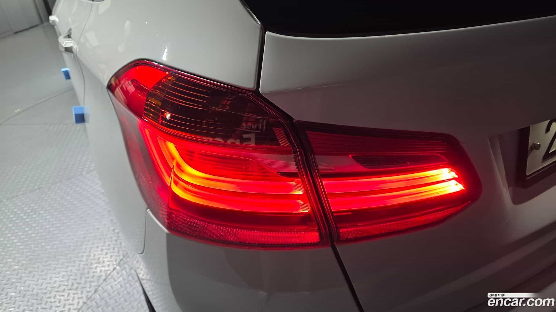 2-Series BMW 2017.6-OUTER-033