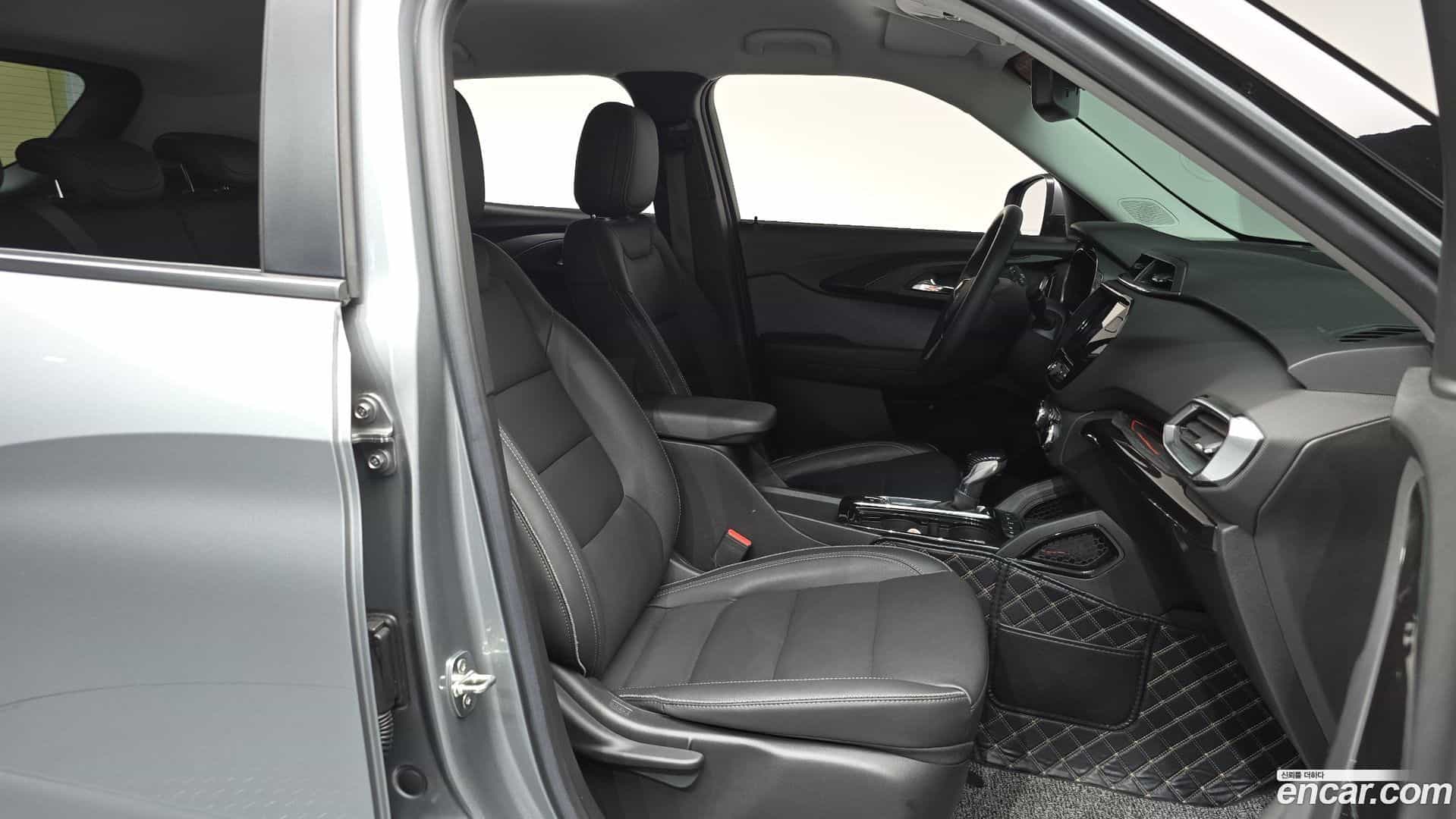 Trailblazer Chevrolet 2023.5-OPTION-015