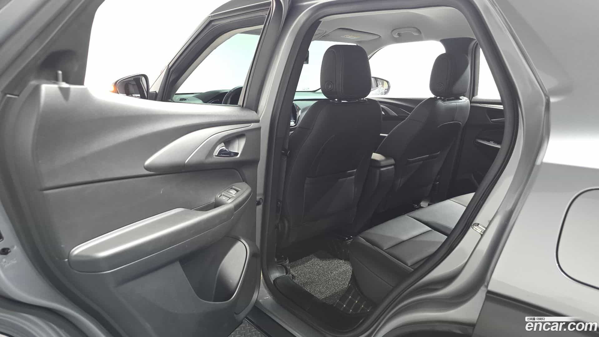 Trailblazer Chevrolet 2023.5-INNER-036