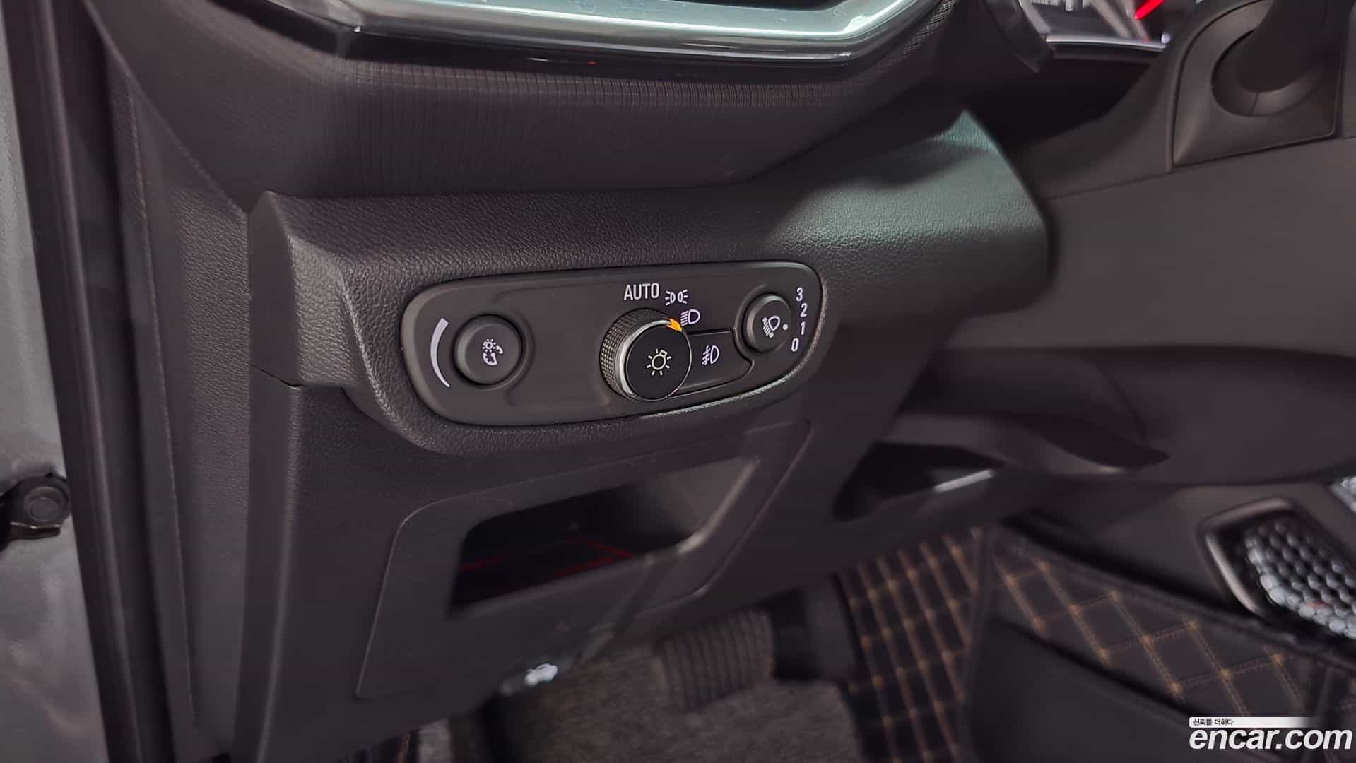 Trailblazer Chevrolet 2023.5-OPTION-040