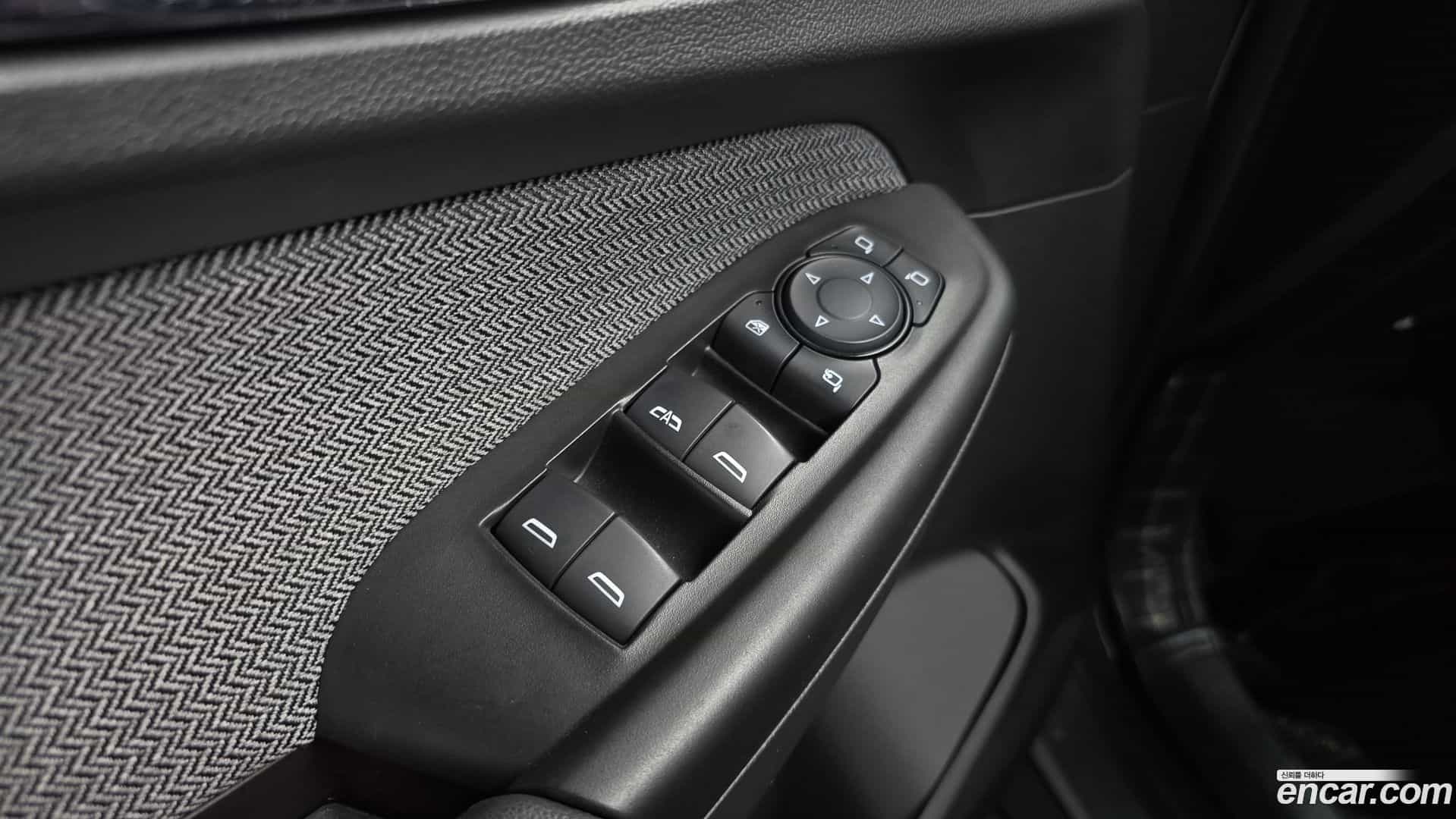 Trailblazer Chevrolet 2023.5-OPTION-041