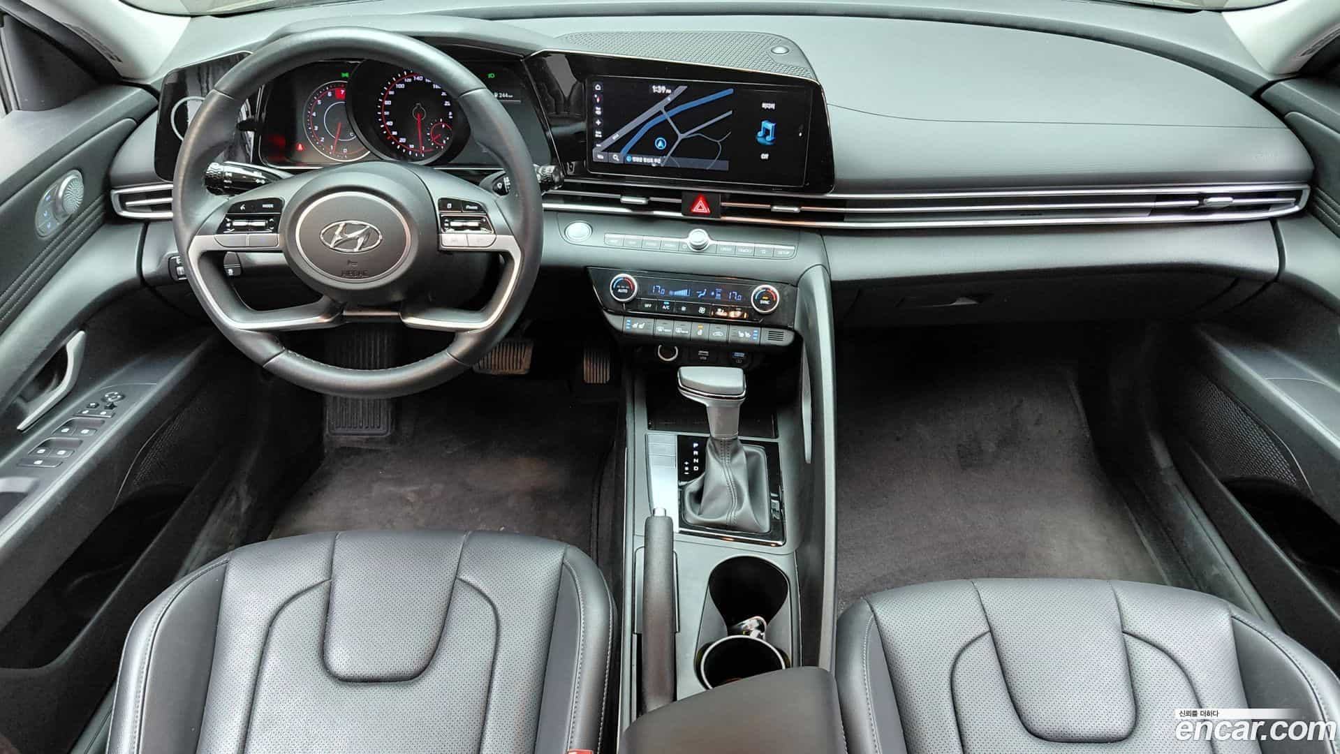 AVANTE Hyundai 2023.0-INNER-007