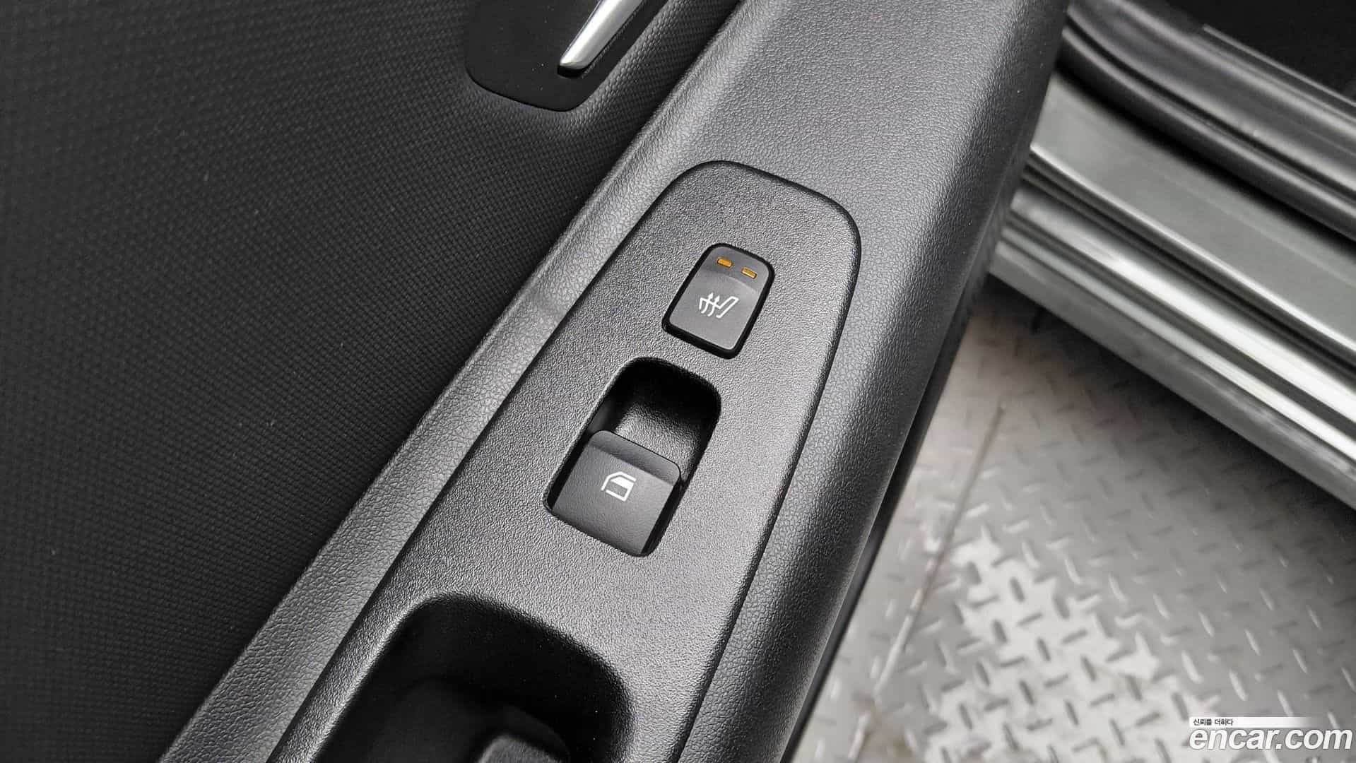 AVANTE Hyundai 2023.0-OPTION-024