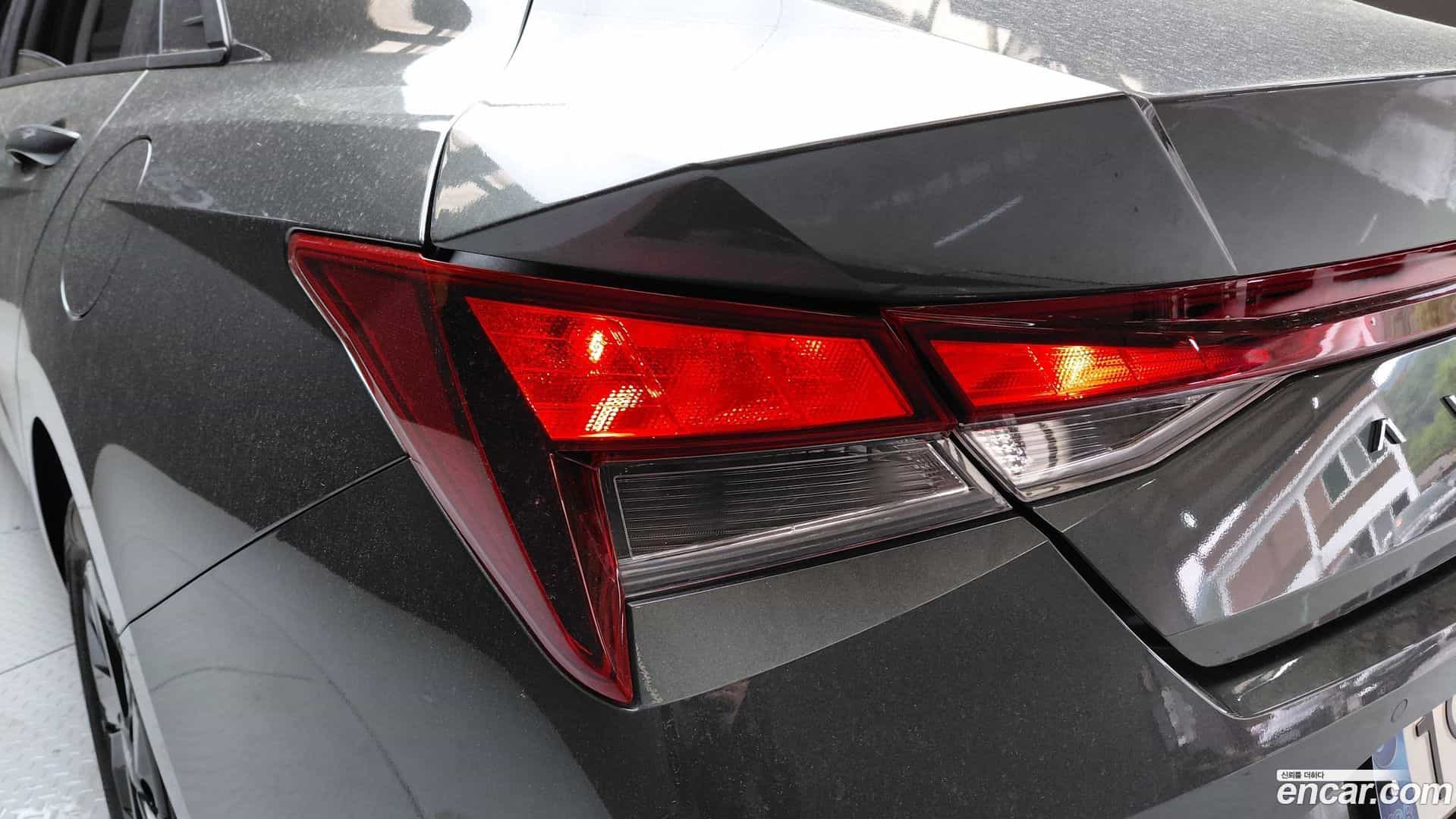 AVANTE Hyundai 2023.0-OUTER-033