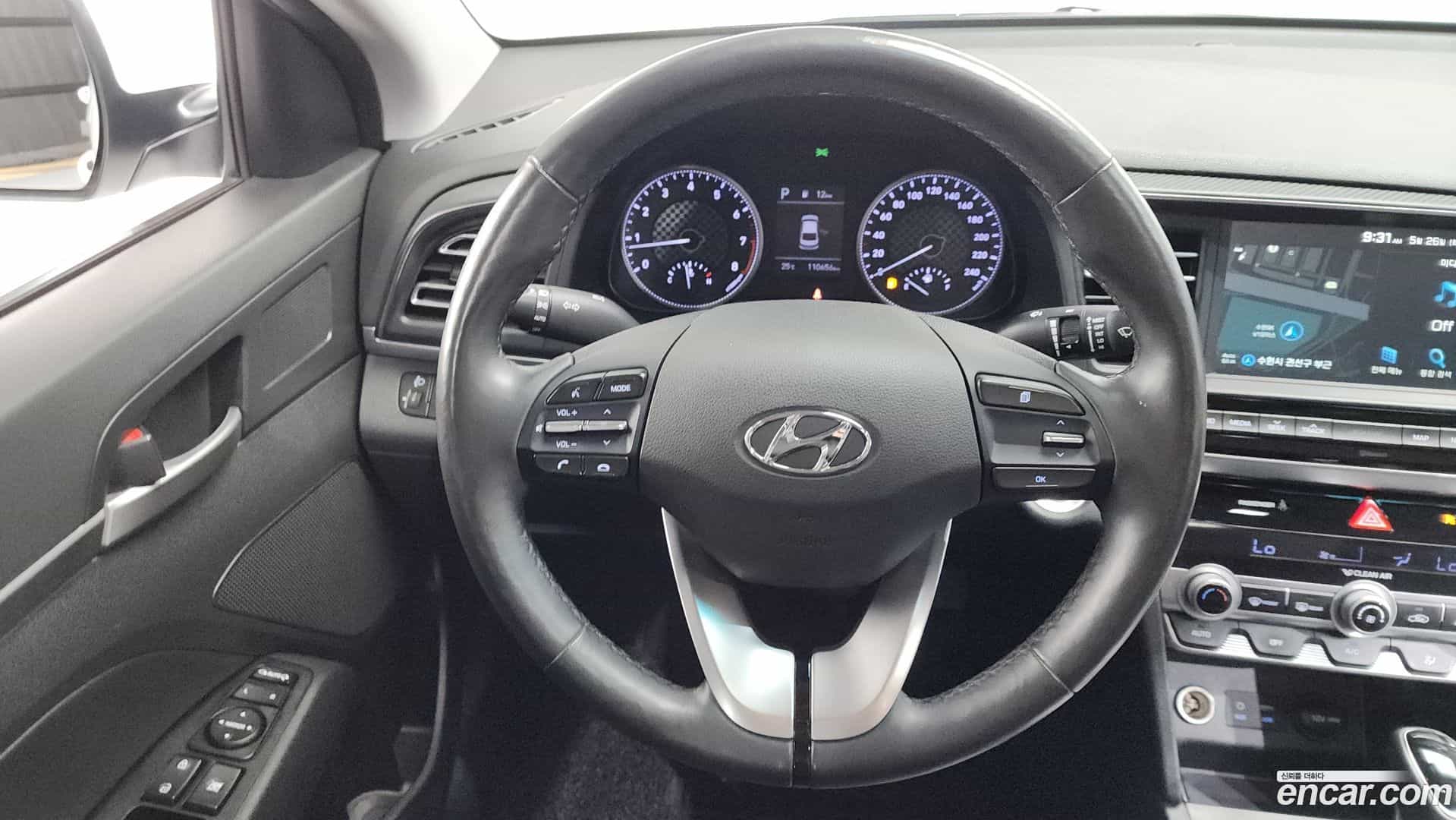 AVANTE Hyundai 2019.3-OPTION-020