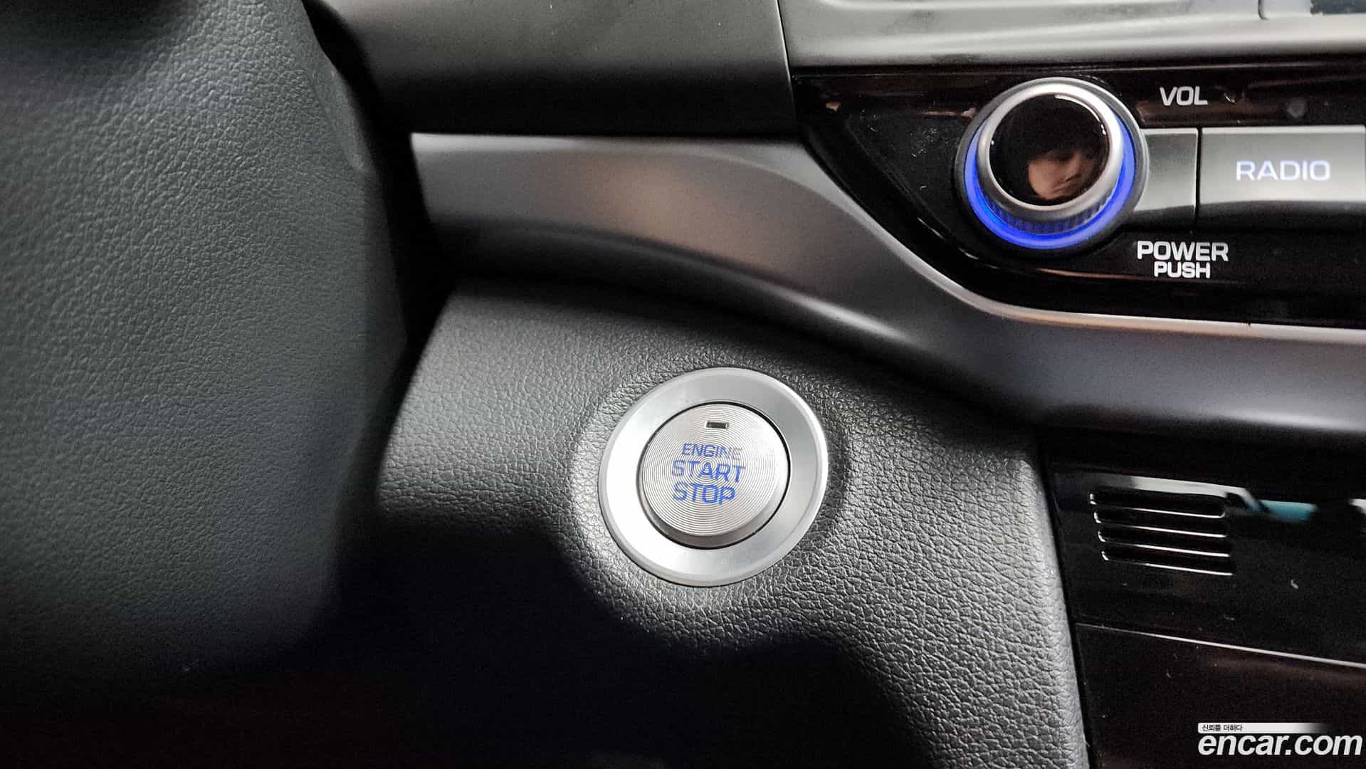 AVANTE Hyundai 2019.3-OPTION-043