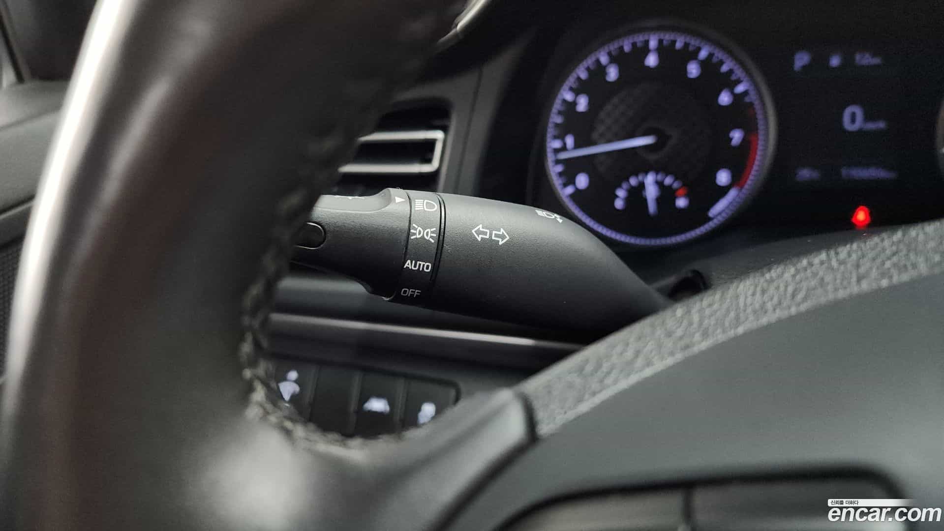 AVANTE Hyundai 2019.3-OPTION-045