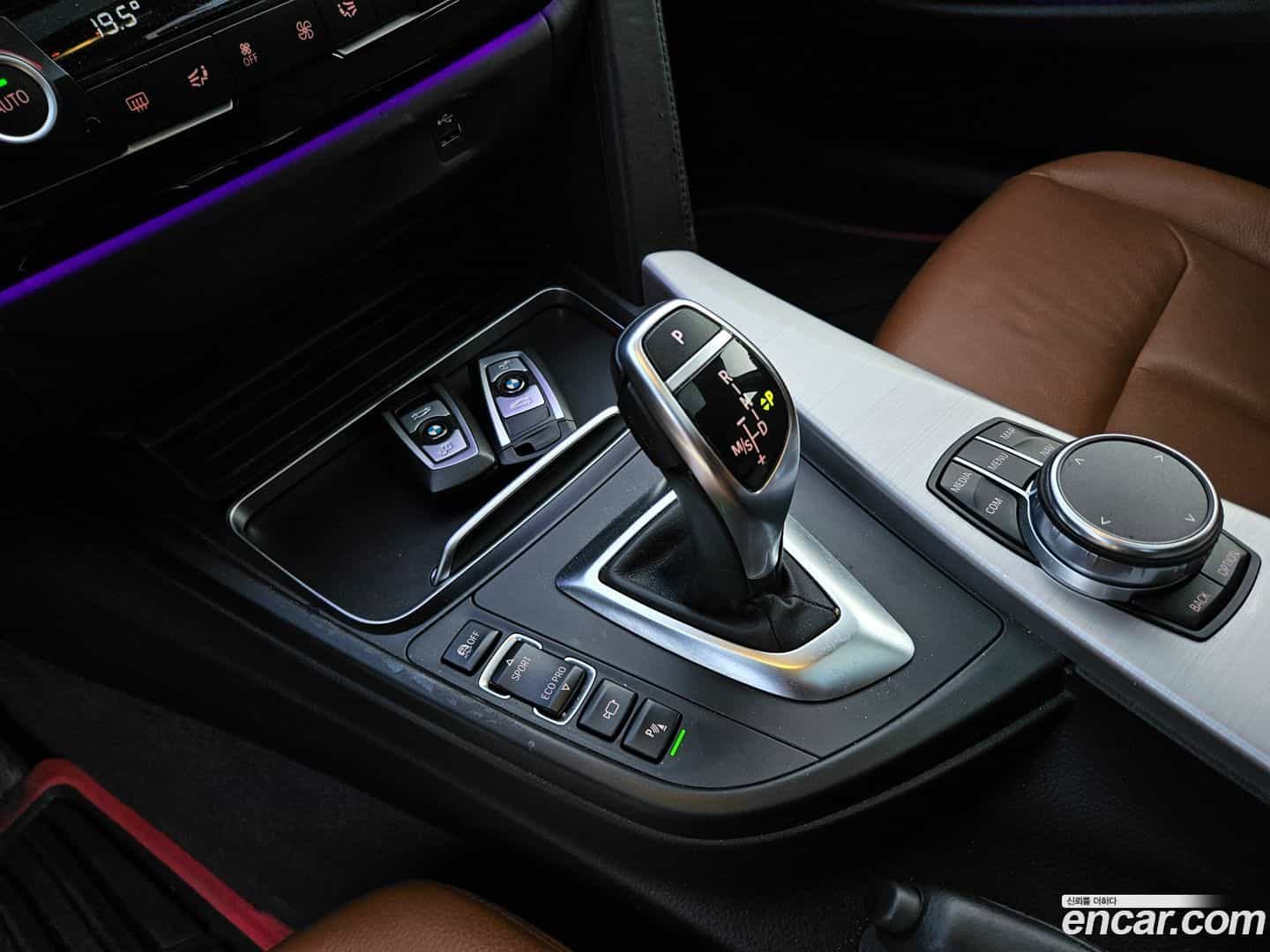 4-Series BMW 2018.5-INNER-009