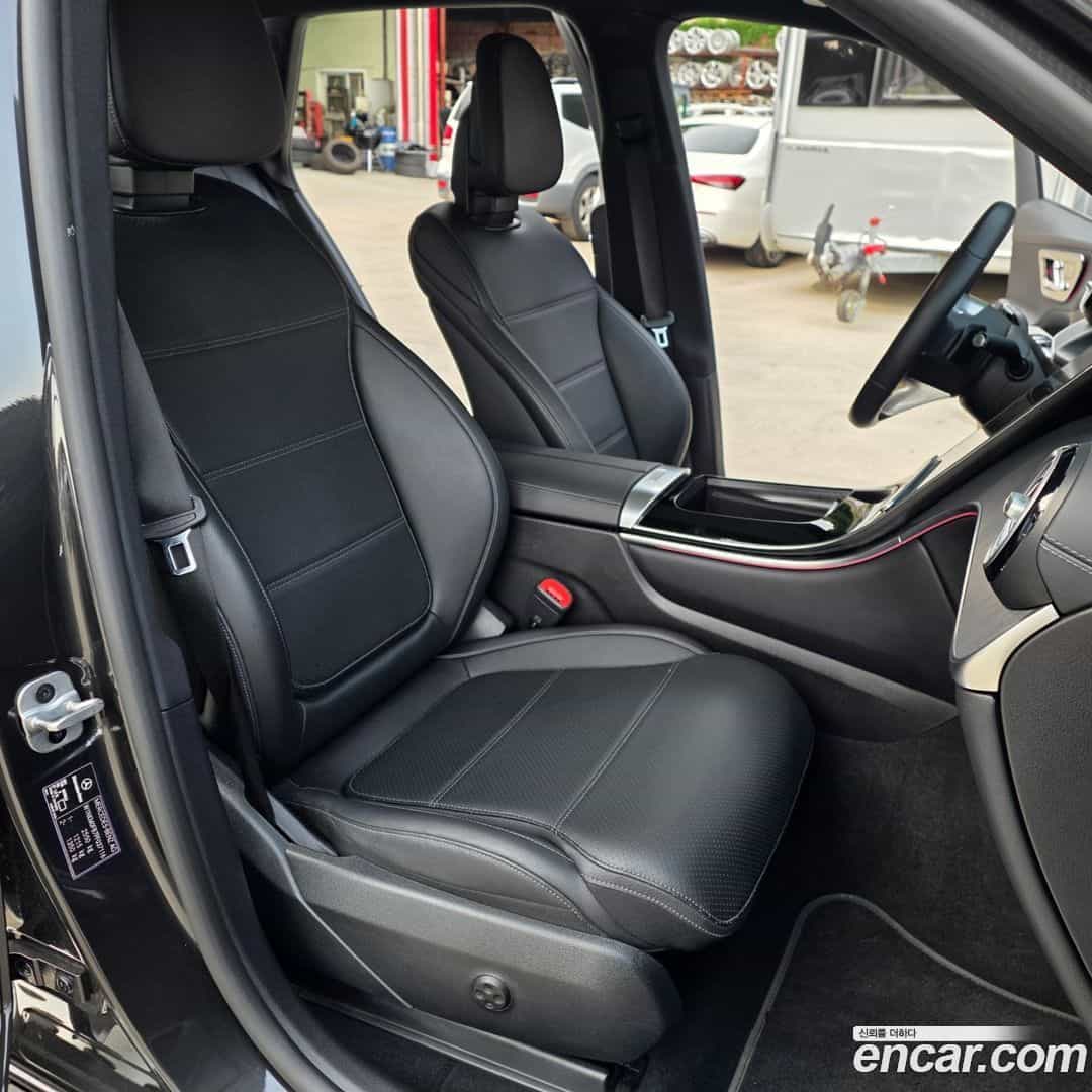 GLC-Class Mercedes-Benz 2023.6-OPTION-015