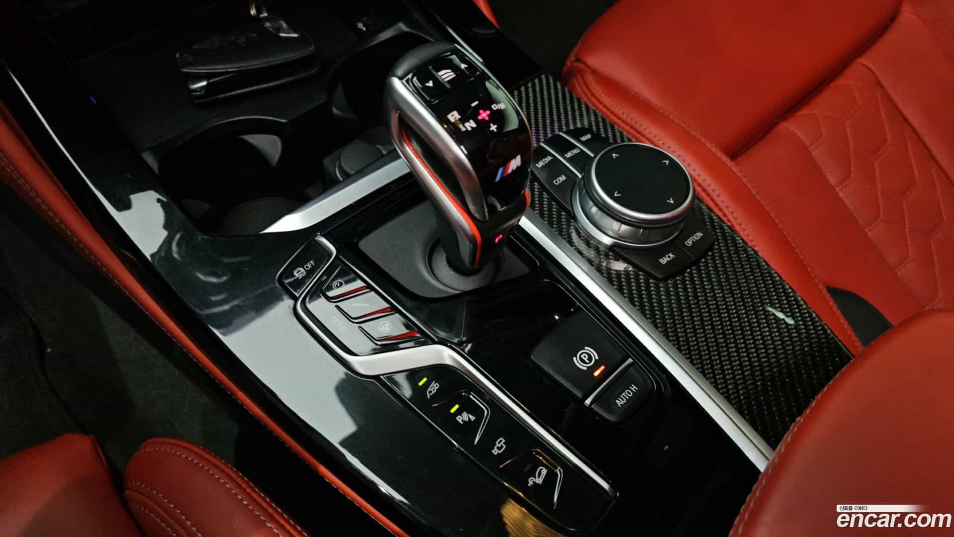 X4M BMW 2020.3-INNER-009