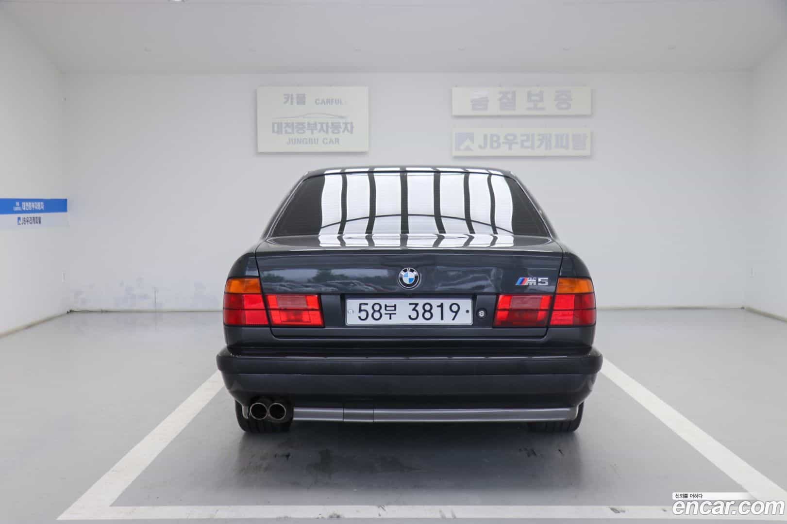 M5 BMW 1989.11-OUTER-006