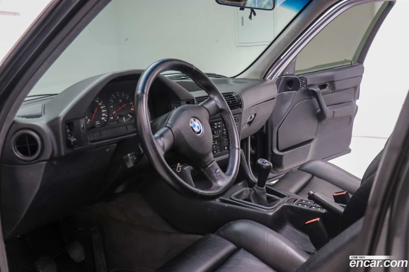 M5 BMW 1989.11-INNER-010