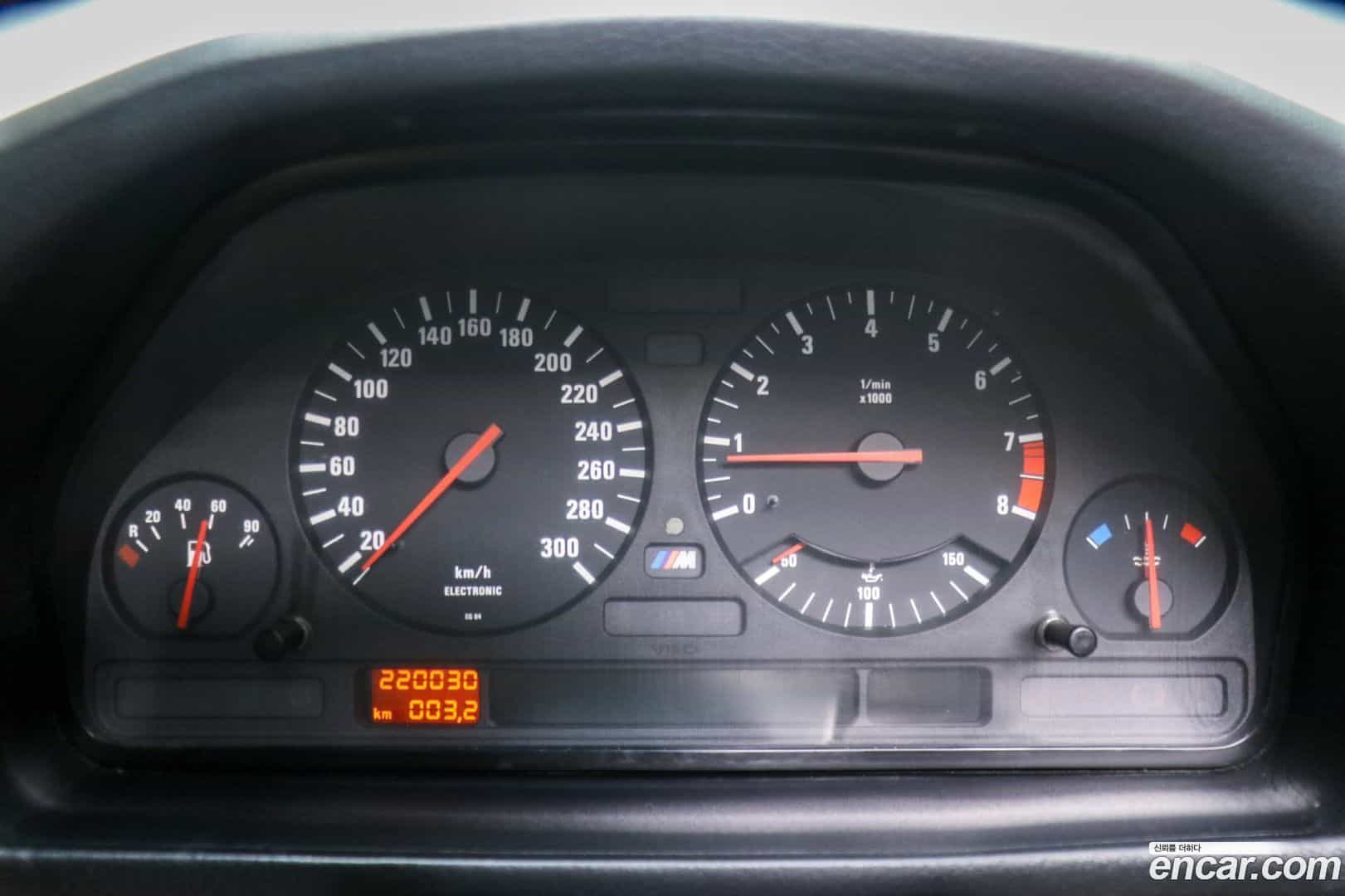 M5 BMW 1989.11-OPTION-017