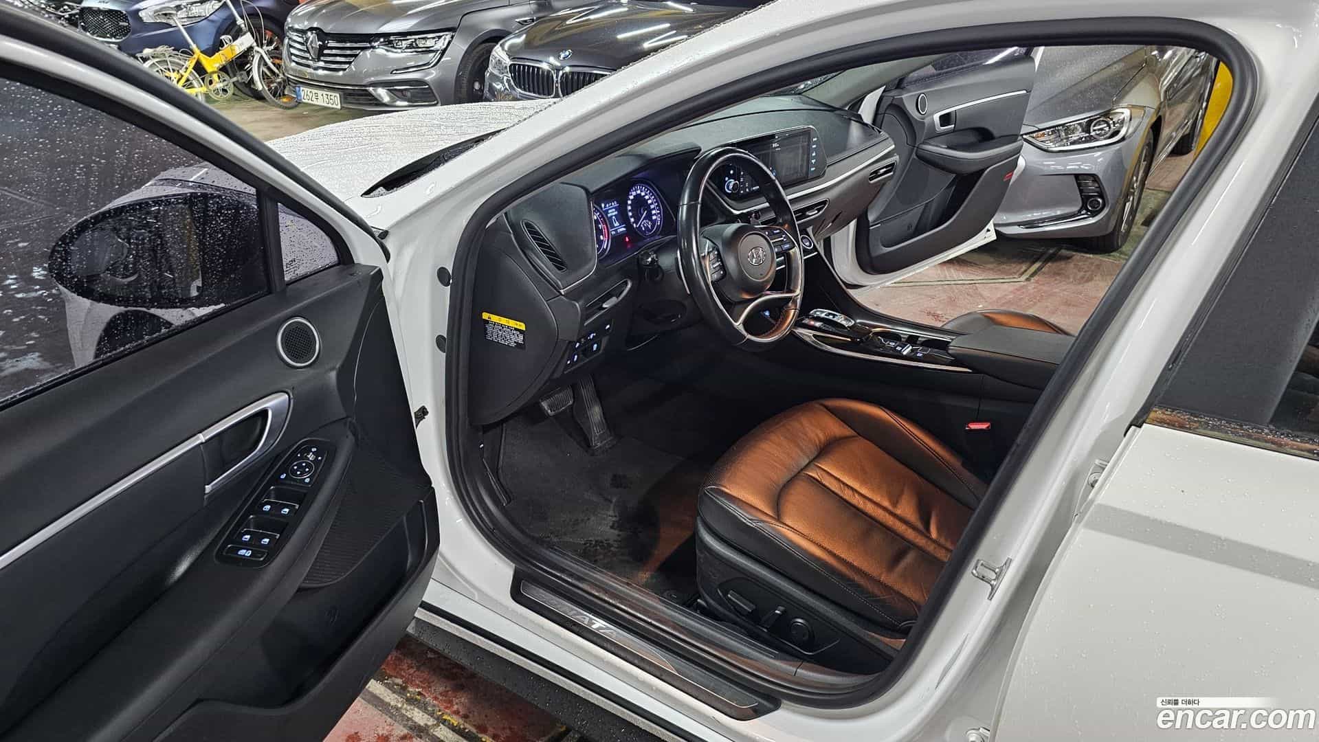 Sonata Hyundai 2019.4-INNER-007