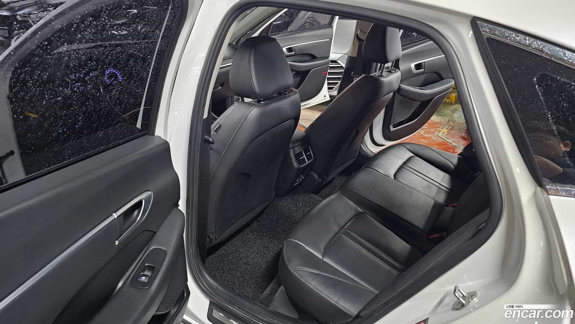 Sonata Hyundai 2019.4-INNER-008
