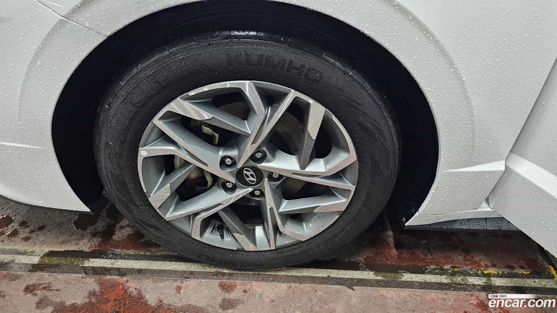 Sonata Hyundai 2019.4-OPTION-024
