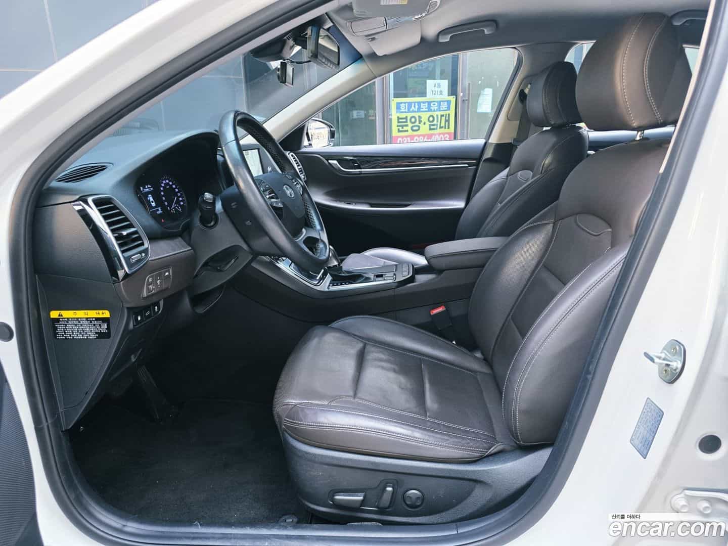Grandeur Hyundai 2019.7-OUTER-004