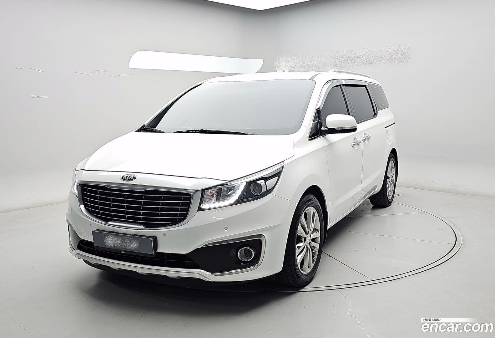 Main__Slider__Photo:Canival Kia 2018.2-0