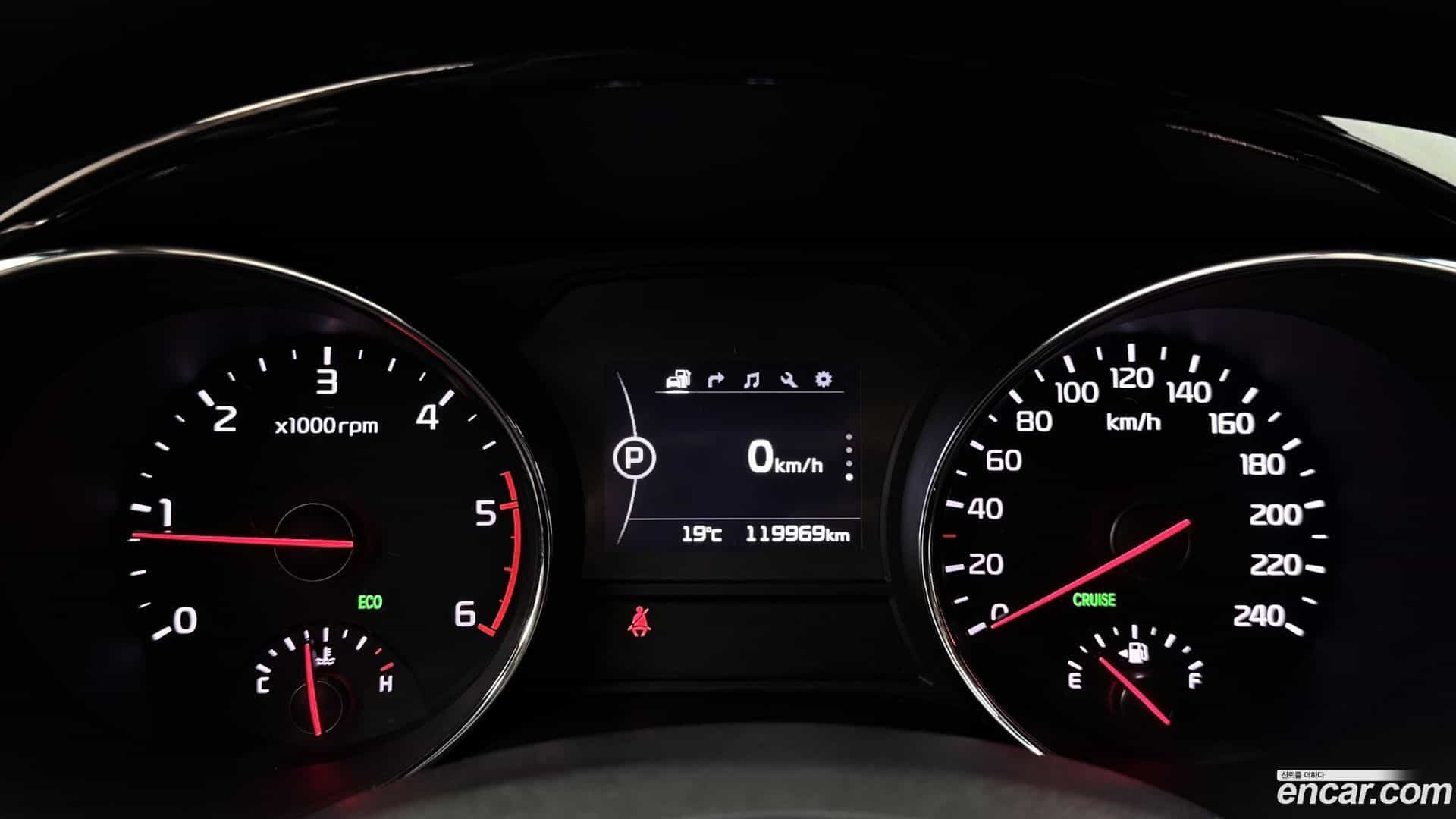 Canival Kia 2018.2-OUTER-006