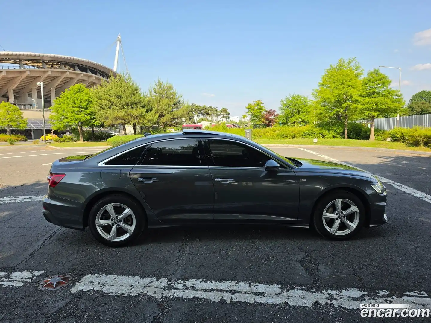 A6 Audi 2019.11-OPTION-015