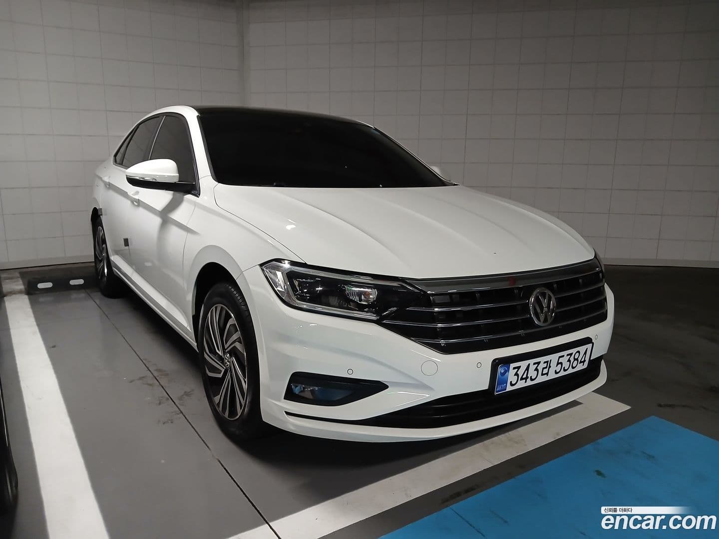 Main__Slider__Photo:Jetta Volkswagen 2021.1-0