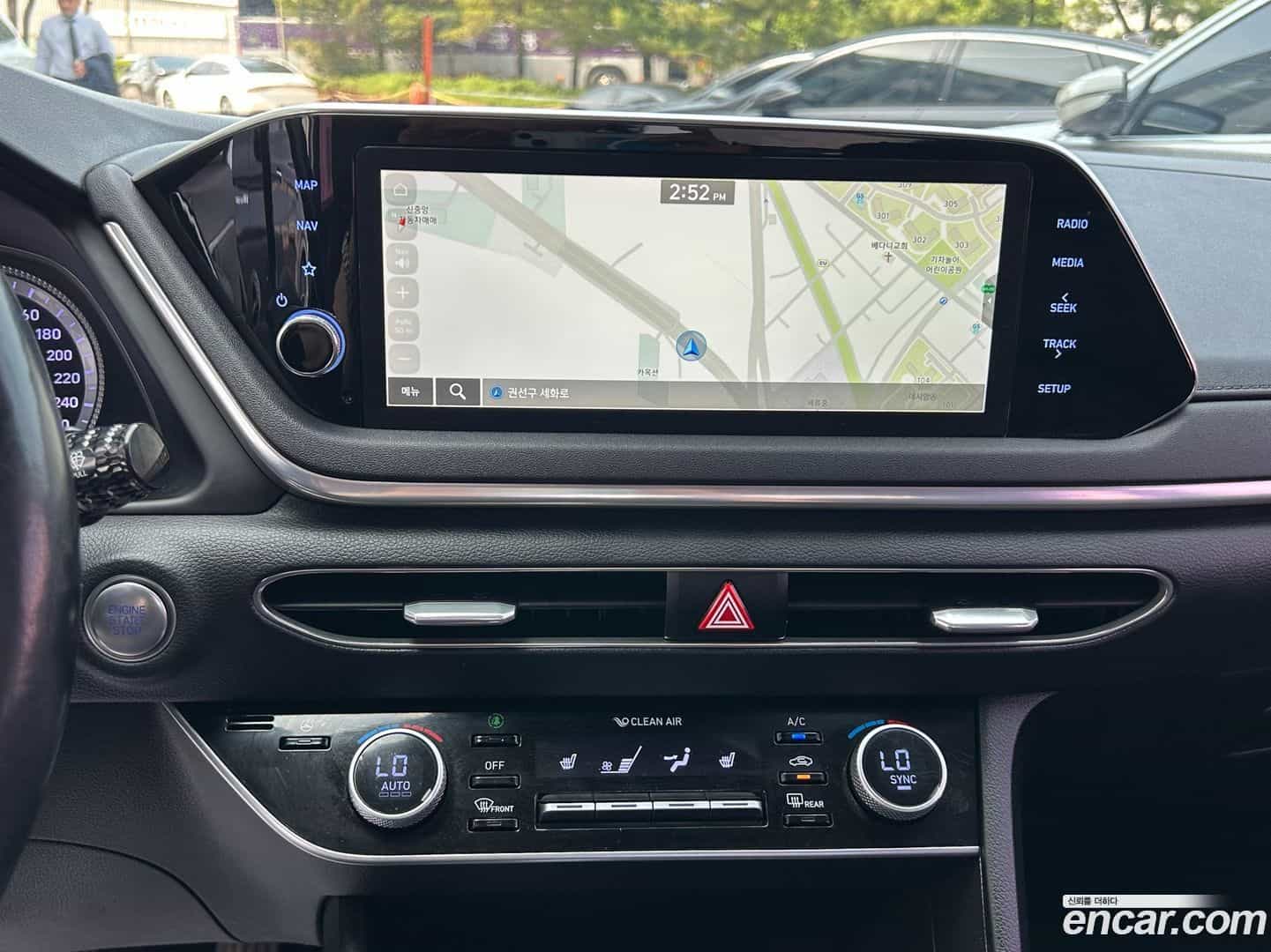 Sonata Hyundai 2019.10-OPTION-015