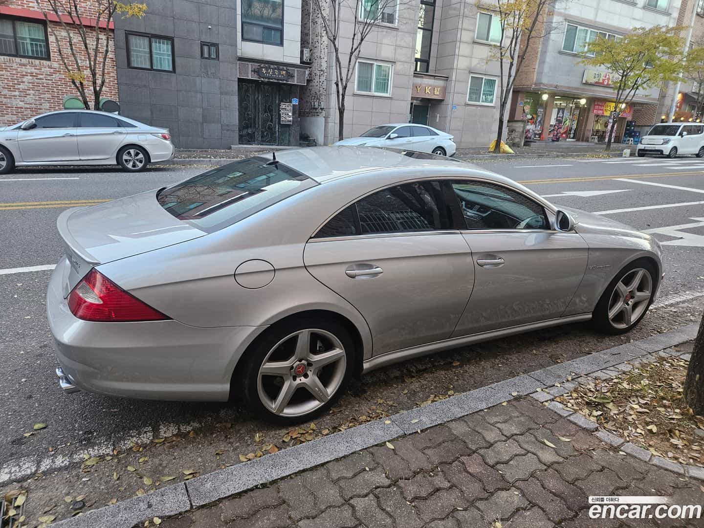 CLS-Class Mercedes-Benz 2005.5-OUTER-002