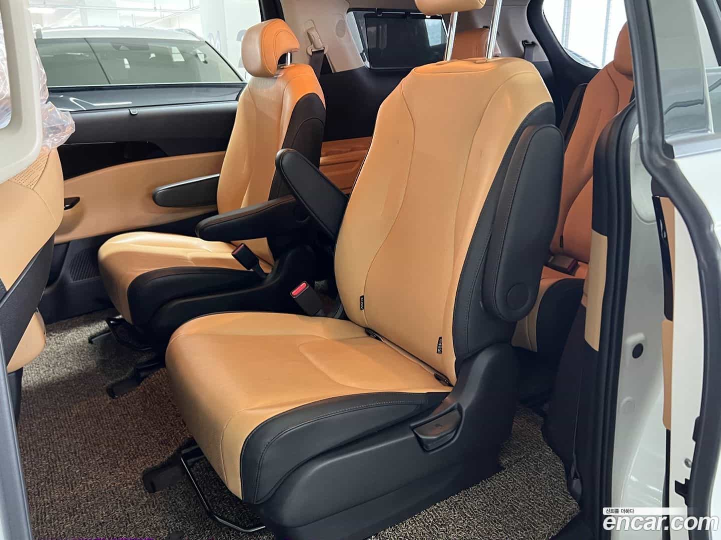 Canival Kia 2022.3-OPTION-021