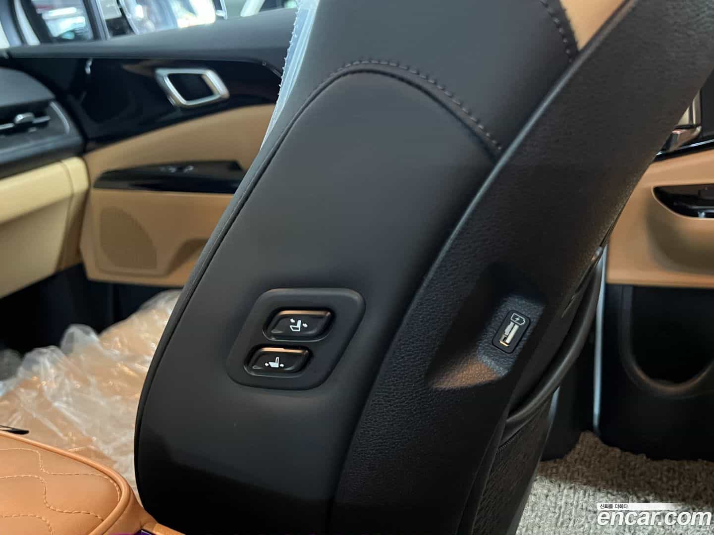 Canival Kia 2022.3-OPTION-023