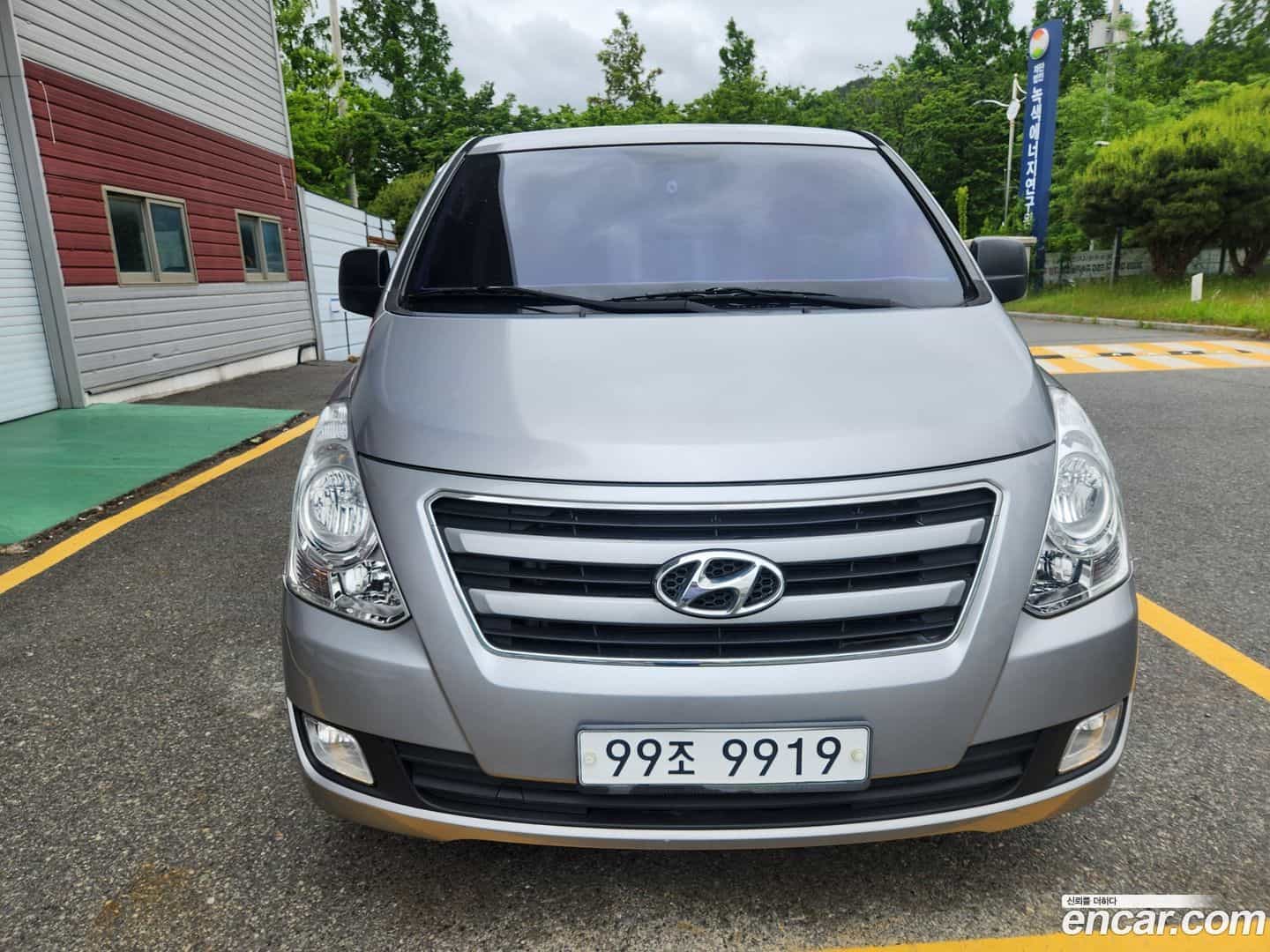 Starex Hyundai 2017.5-OUTER-002