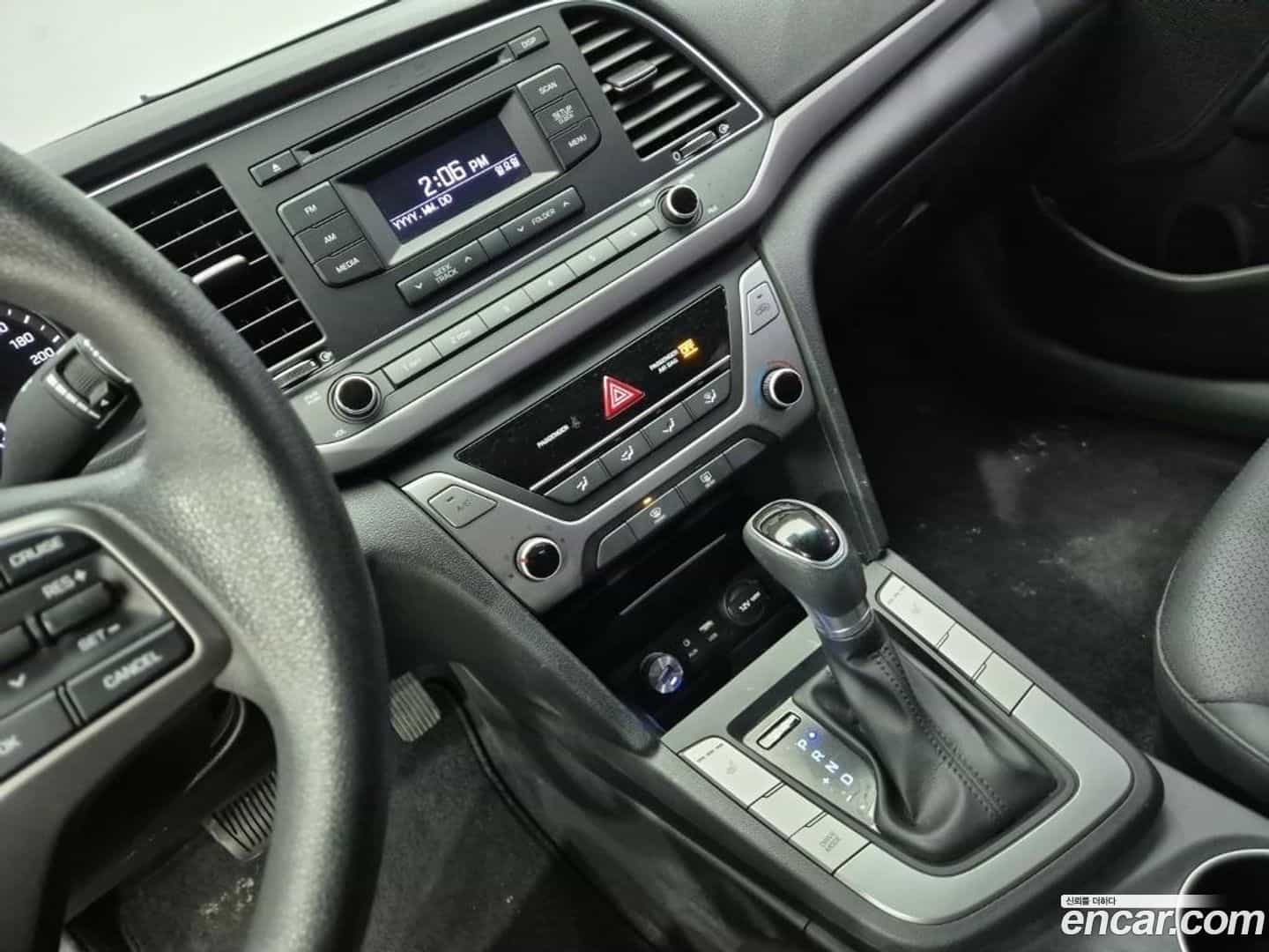 AVANTE Hyundai 2017.1-OPTION-016