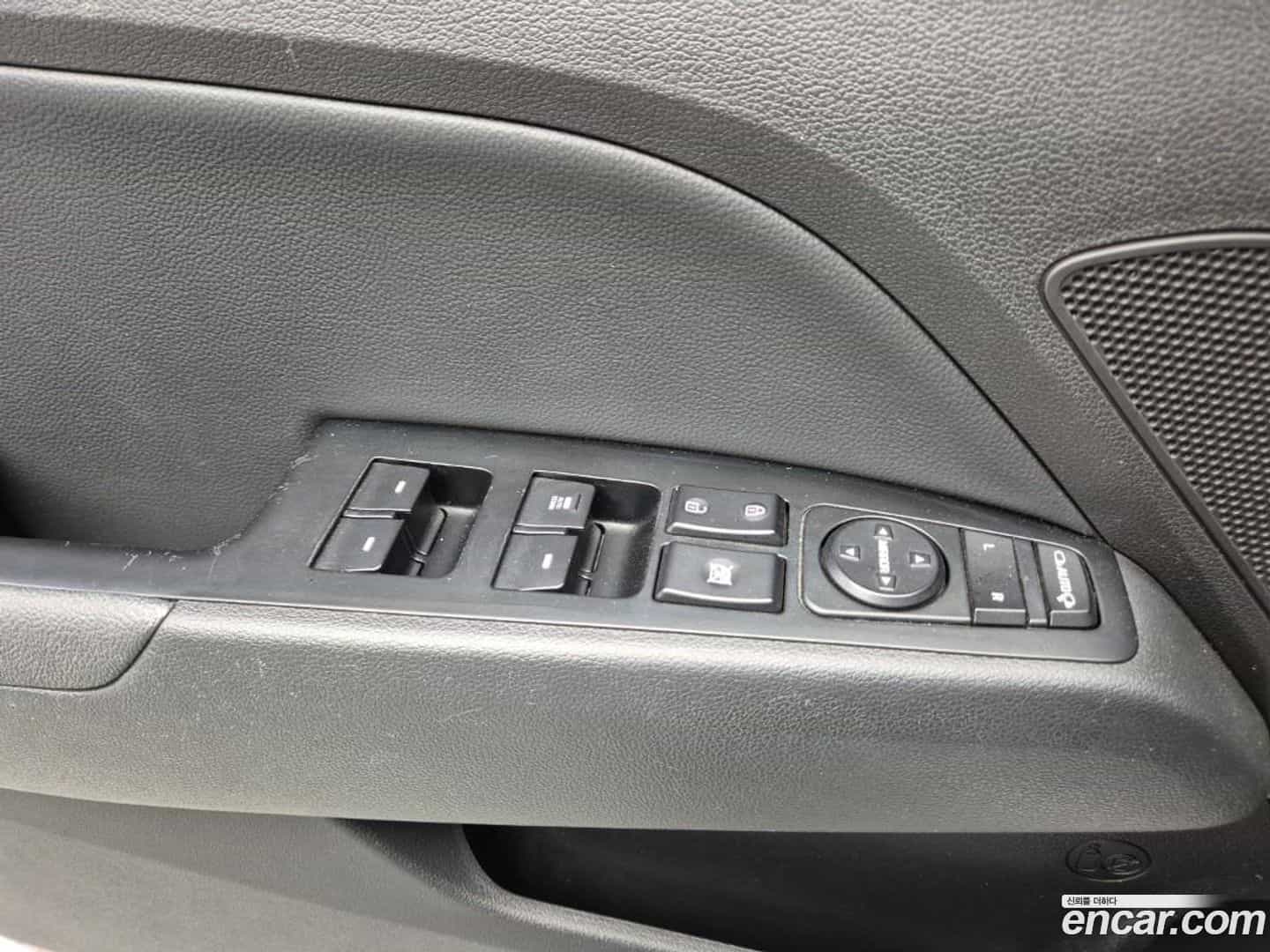 AVANTE Hyundai 2017.1-OPTION-020