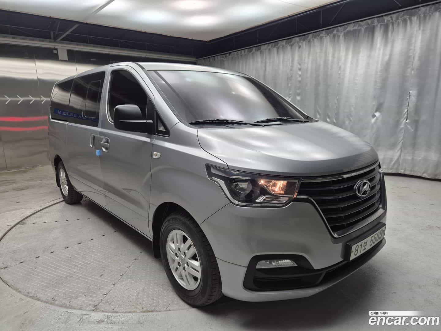 Starex Hyundai 2019.10-OUTER-003