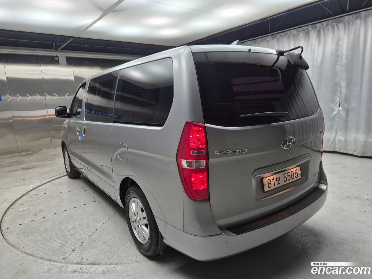 Starex Hyundai 2019.10-OUTER-004