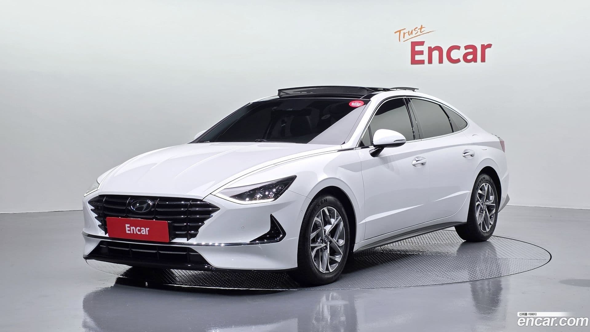 Main__Slider__Photo:Sonata Hyundai 2020.5-0