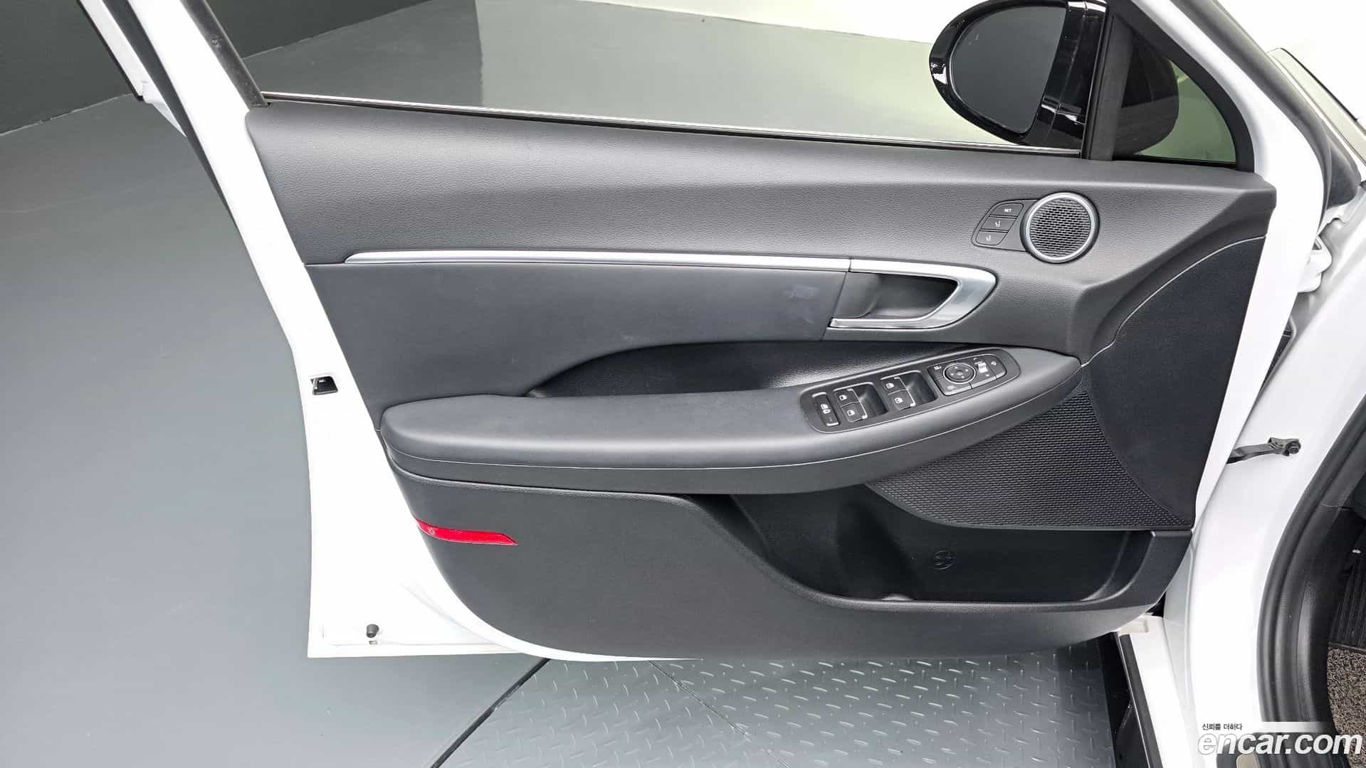 Sonata Hyundai 2020.5-INNER-034