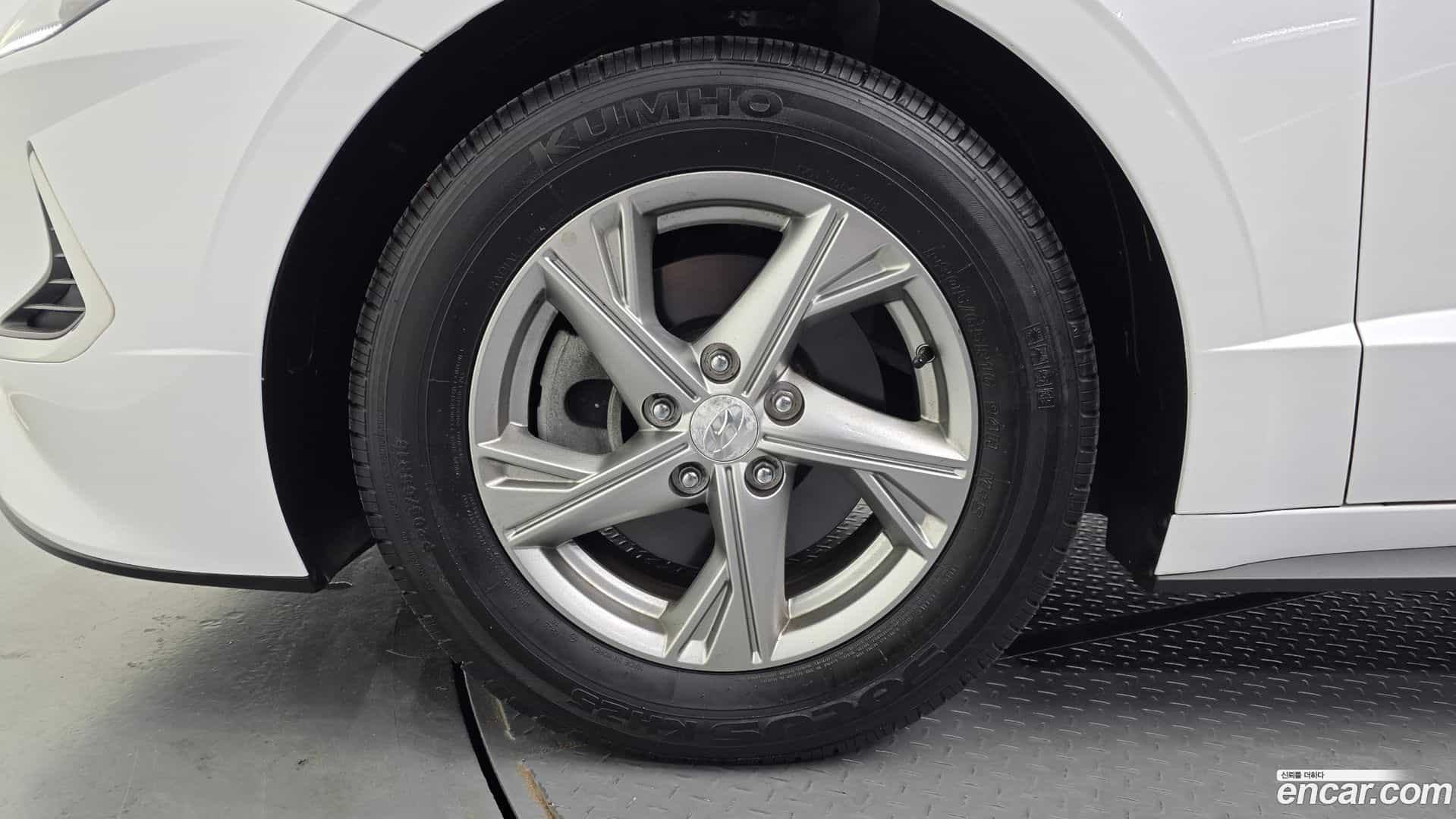 Sonata Hyundai 2019.10-OUTER-005