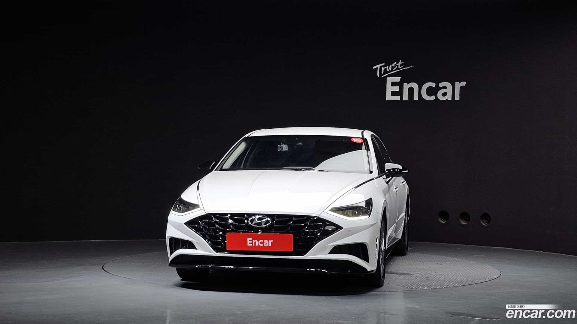 Sonata Hyundai 2022.2-OUTER-003