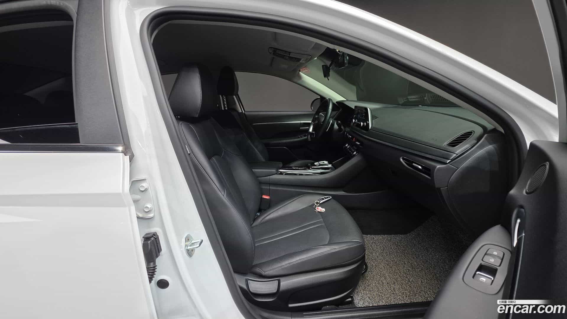 Sonata Hyundai 2019.9-INNER-010