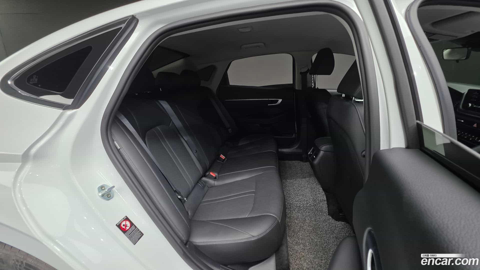 Sonata Hyundai 2019.9-OPTION-043