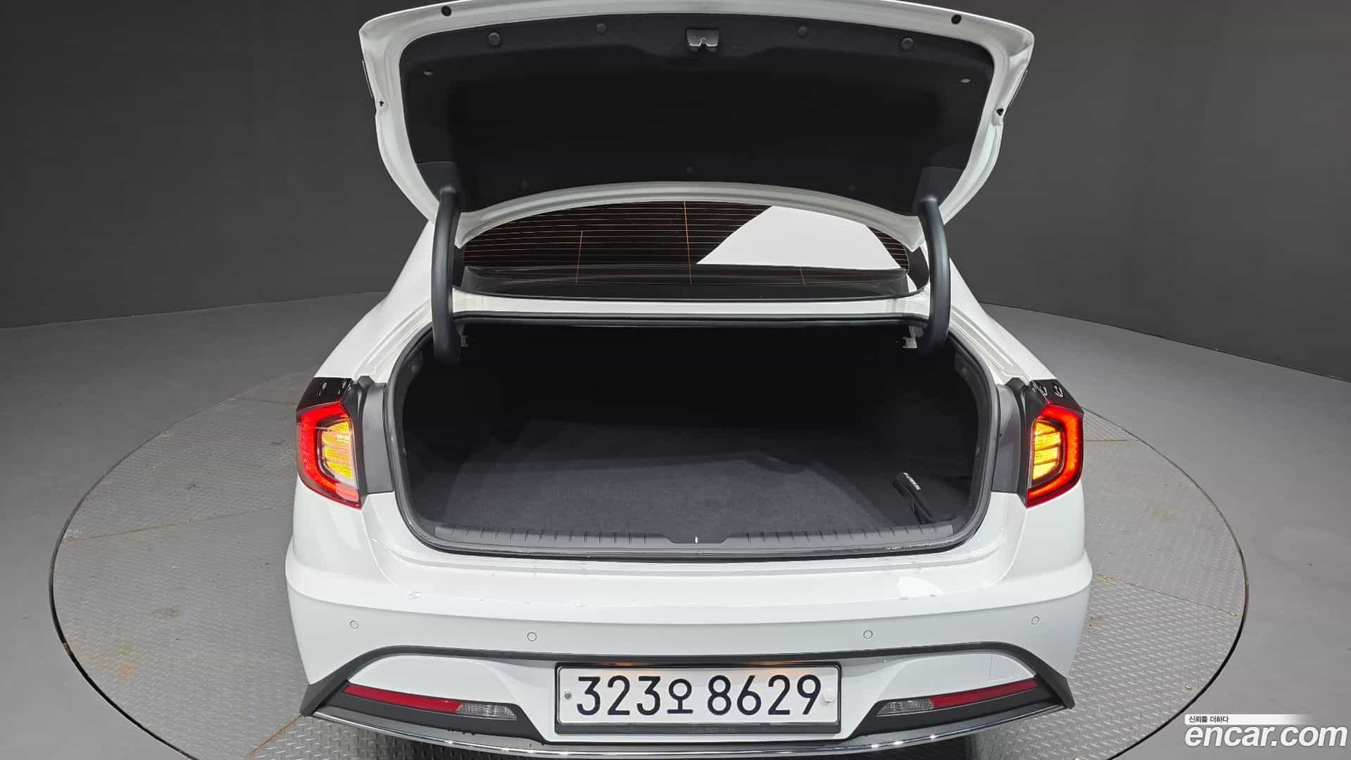 Sonata Hyundai 2019.9-OPTION-044
