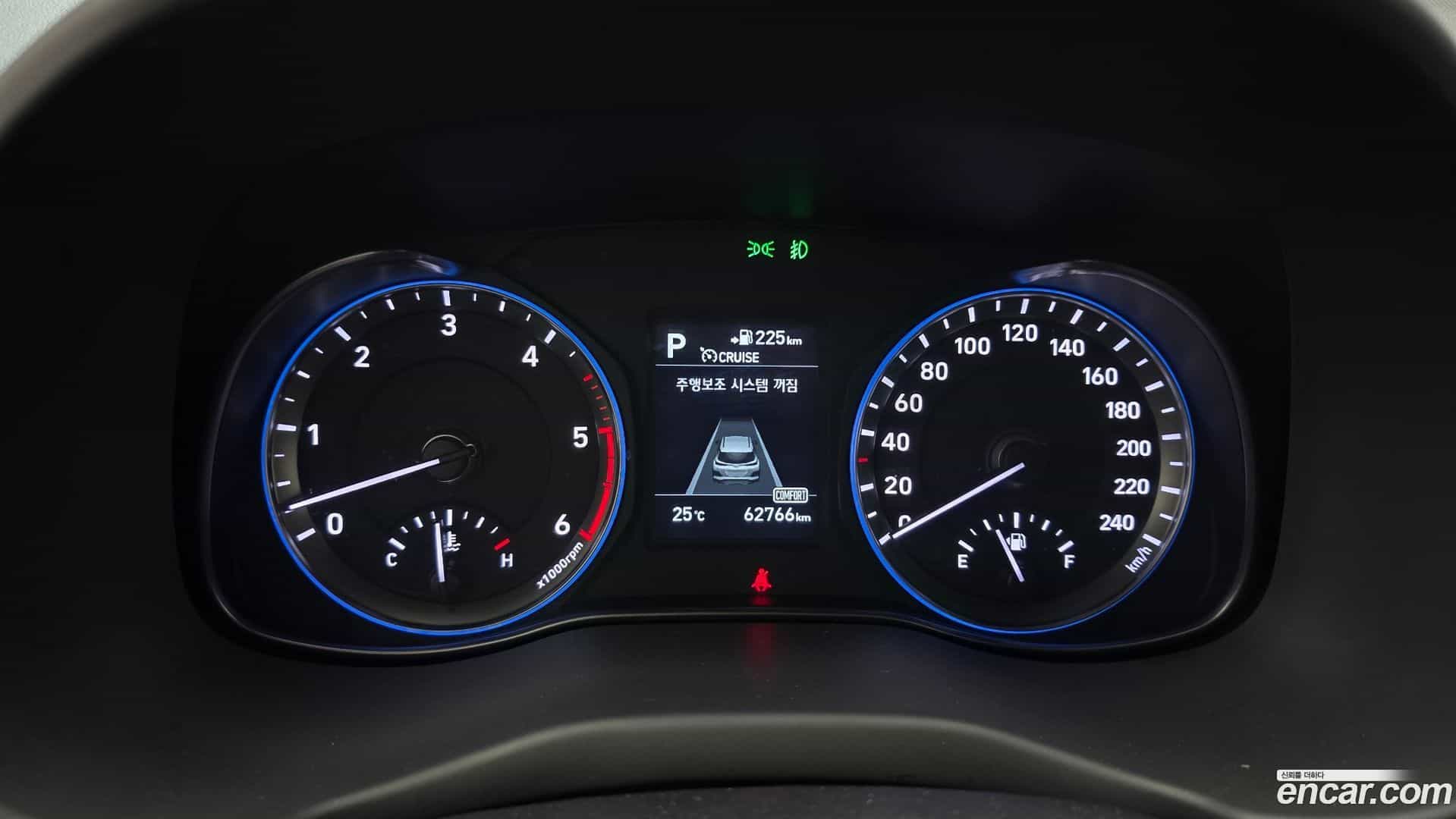 Kona Hyundai 2018.7-INNER-008