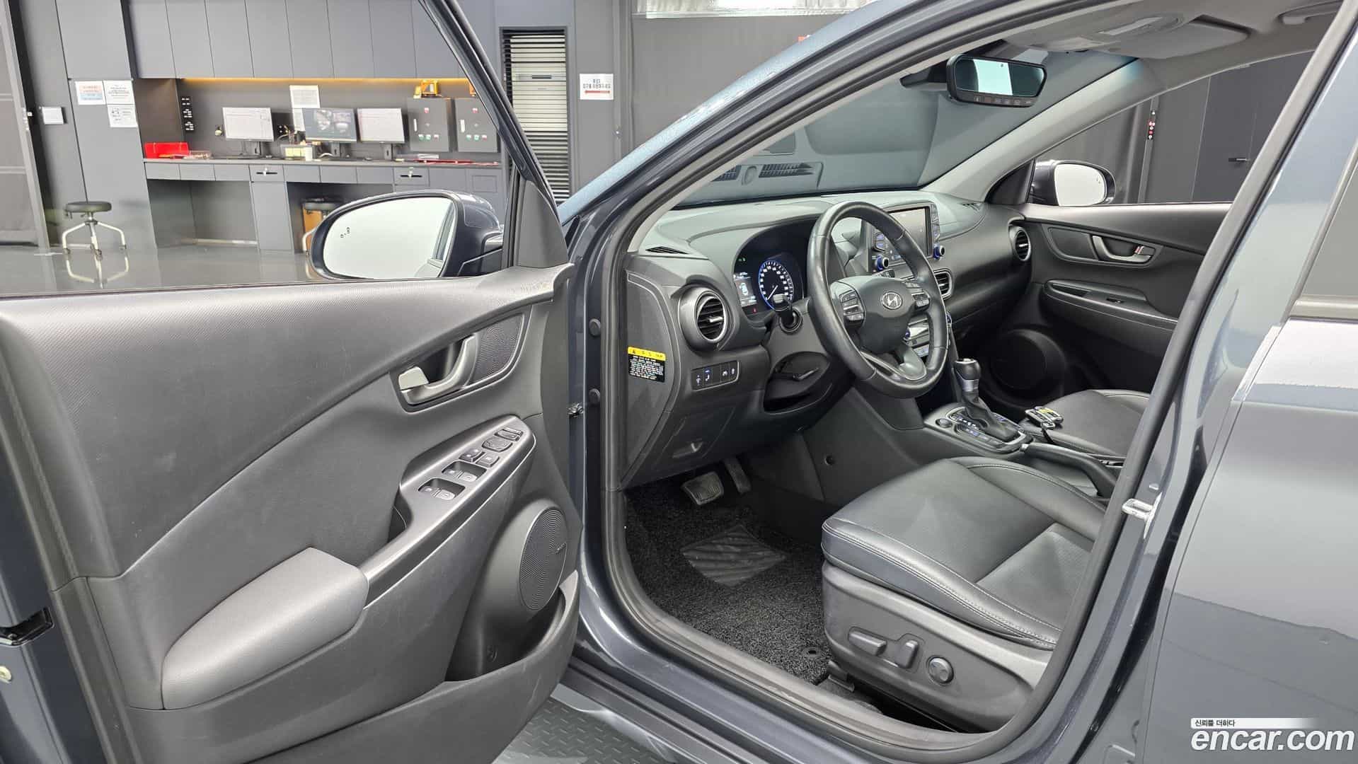 Kona Hyundai 2018.7-INNER-010