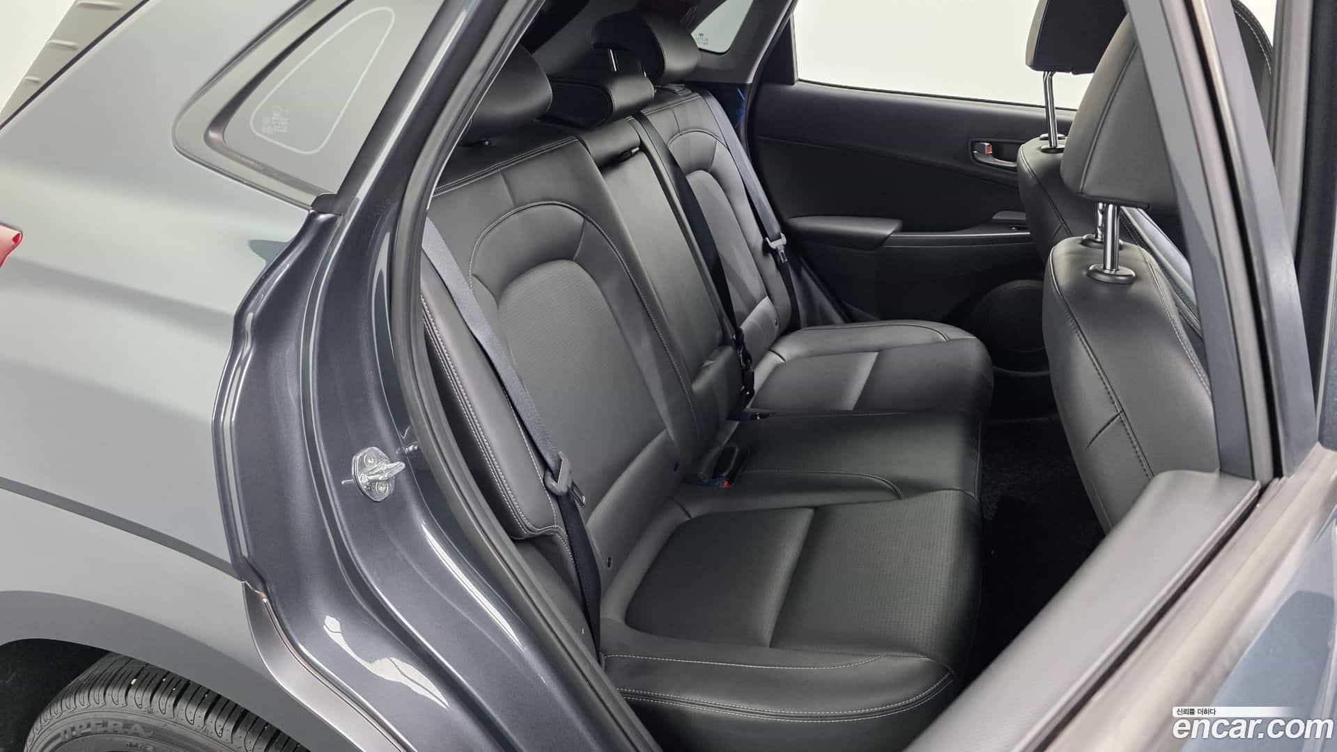 Kona Hyundai 2018.7-OPTION-015