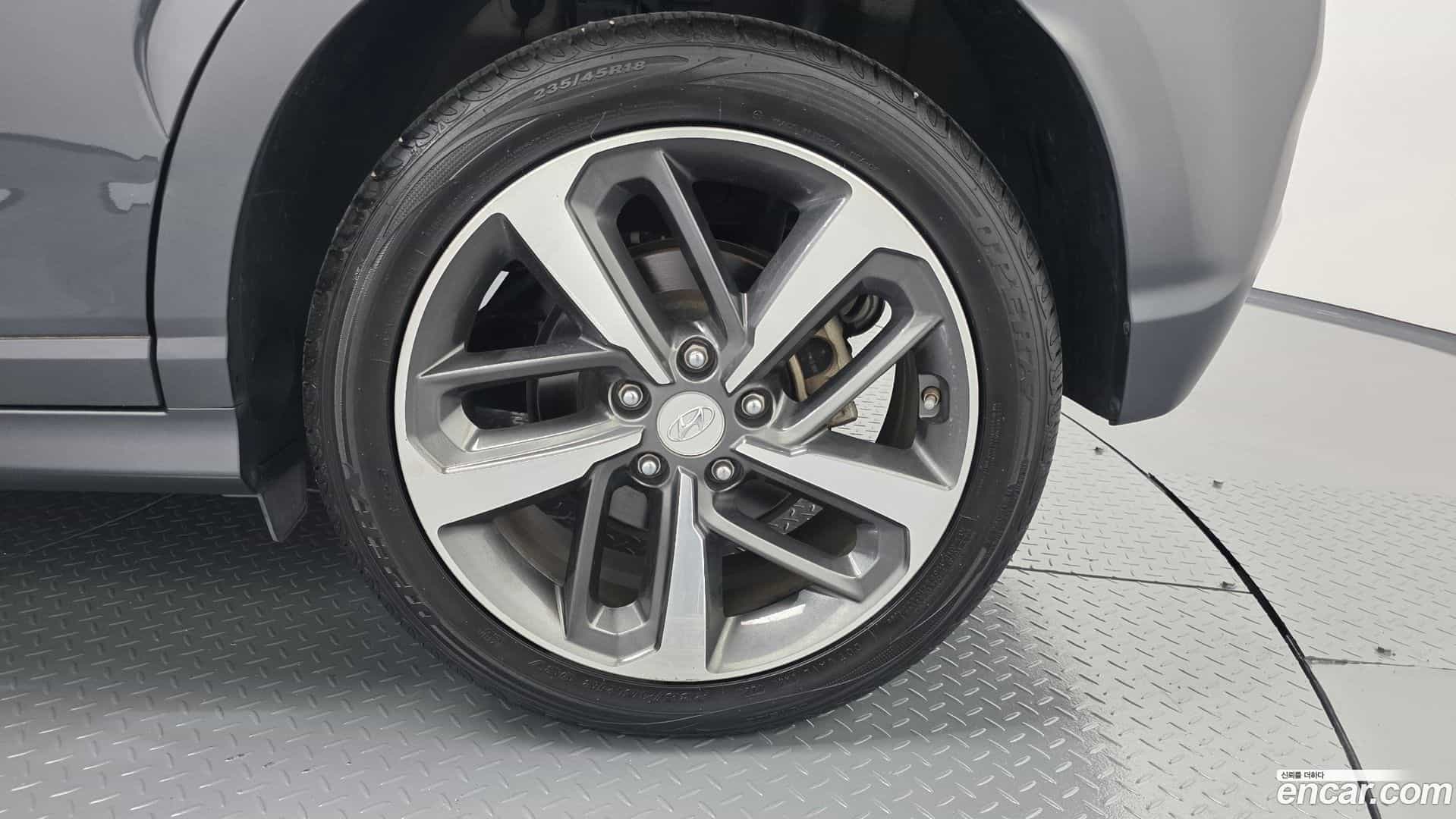 Kona Hyundai 2018.7-OUTER-031