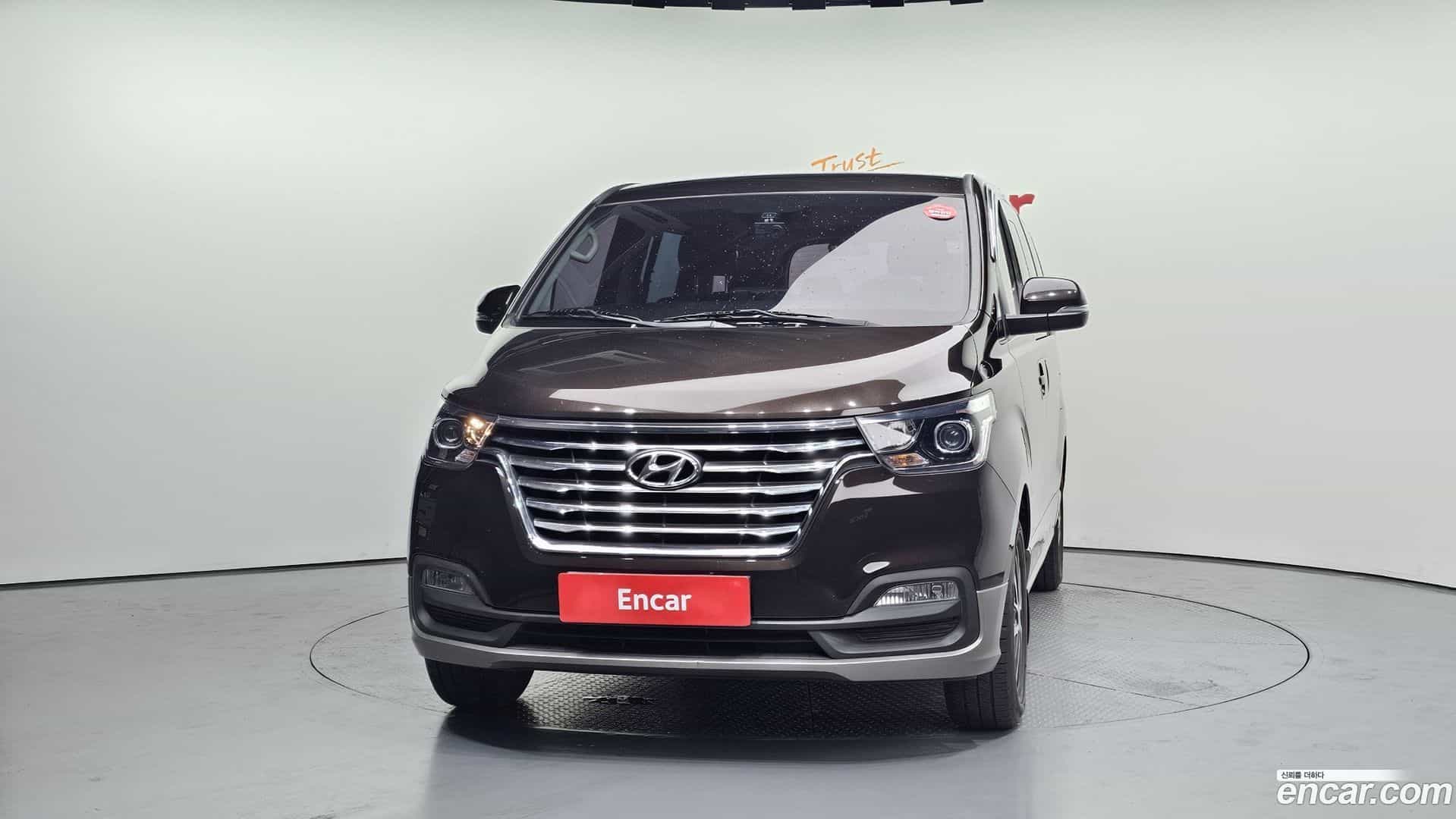 Starex Hyundai 2018.2-OUTER-003
