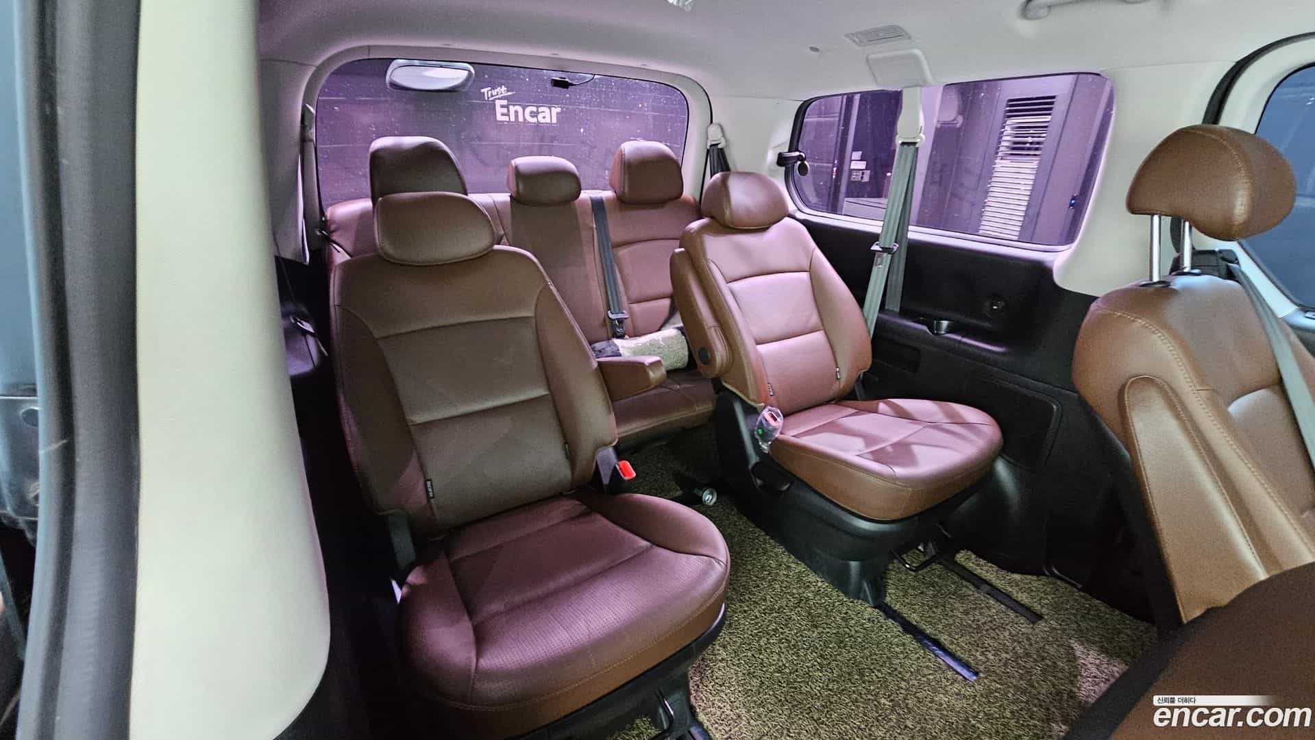 Starex Hyundai 2018.2-OPTION-023