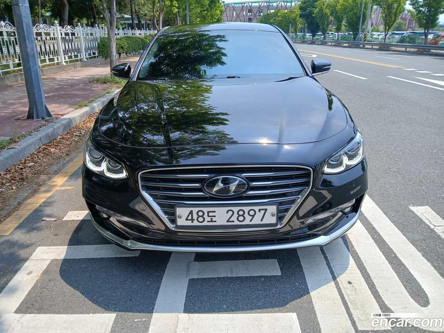 Grandeur Hyundai 2019.0-OUTER-001