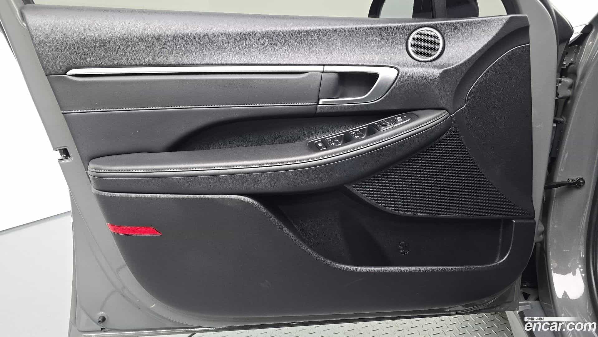 Sonata Hyundai 2022.1-INNER-034