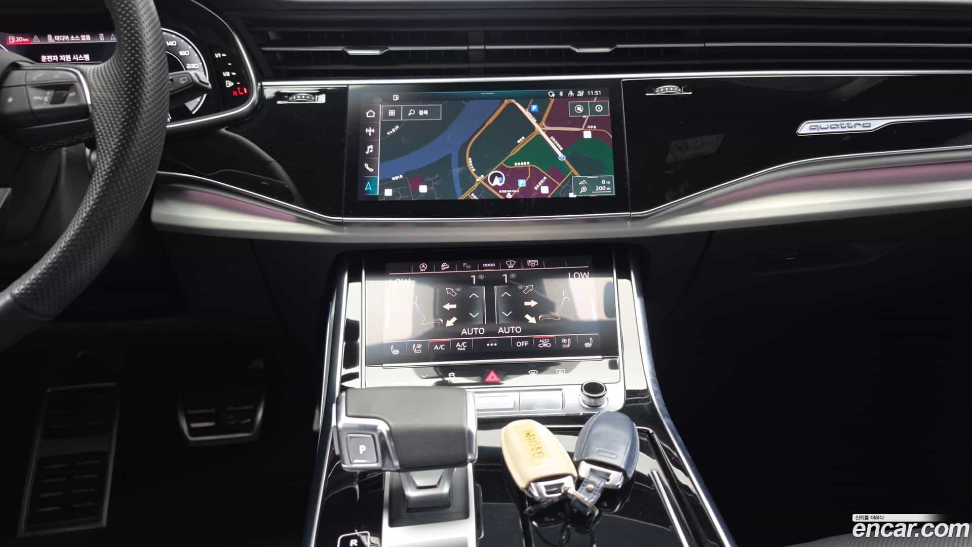 Q8 Audi 2023.4-OPTION-016